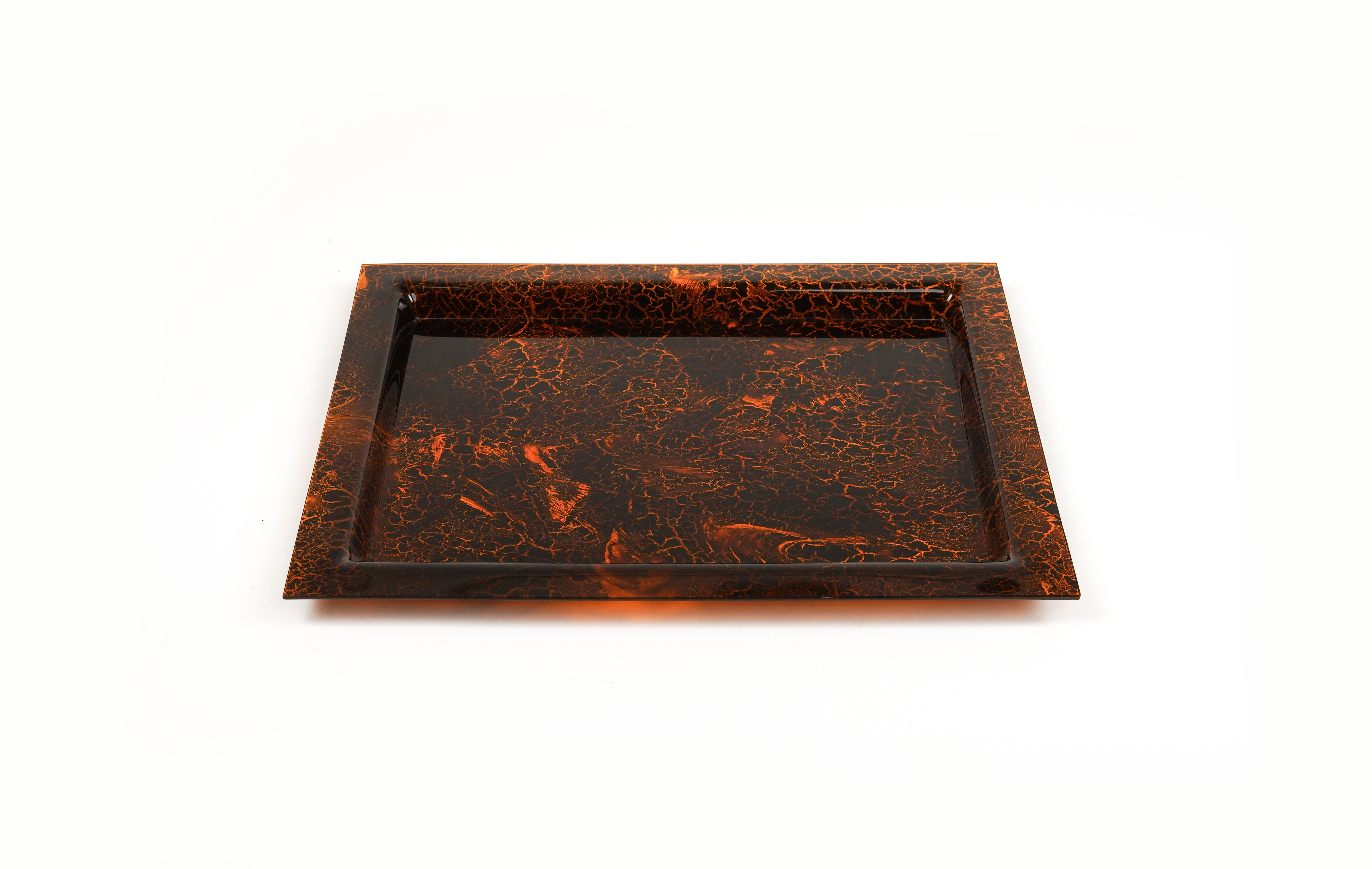 Serving Tray in Effect Tortoiseshell Lucite Christian Dior Style, Italy 1970s In Good Condition For Sale In Rome, IT