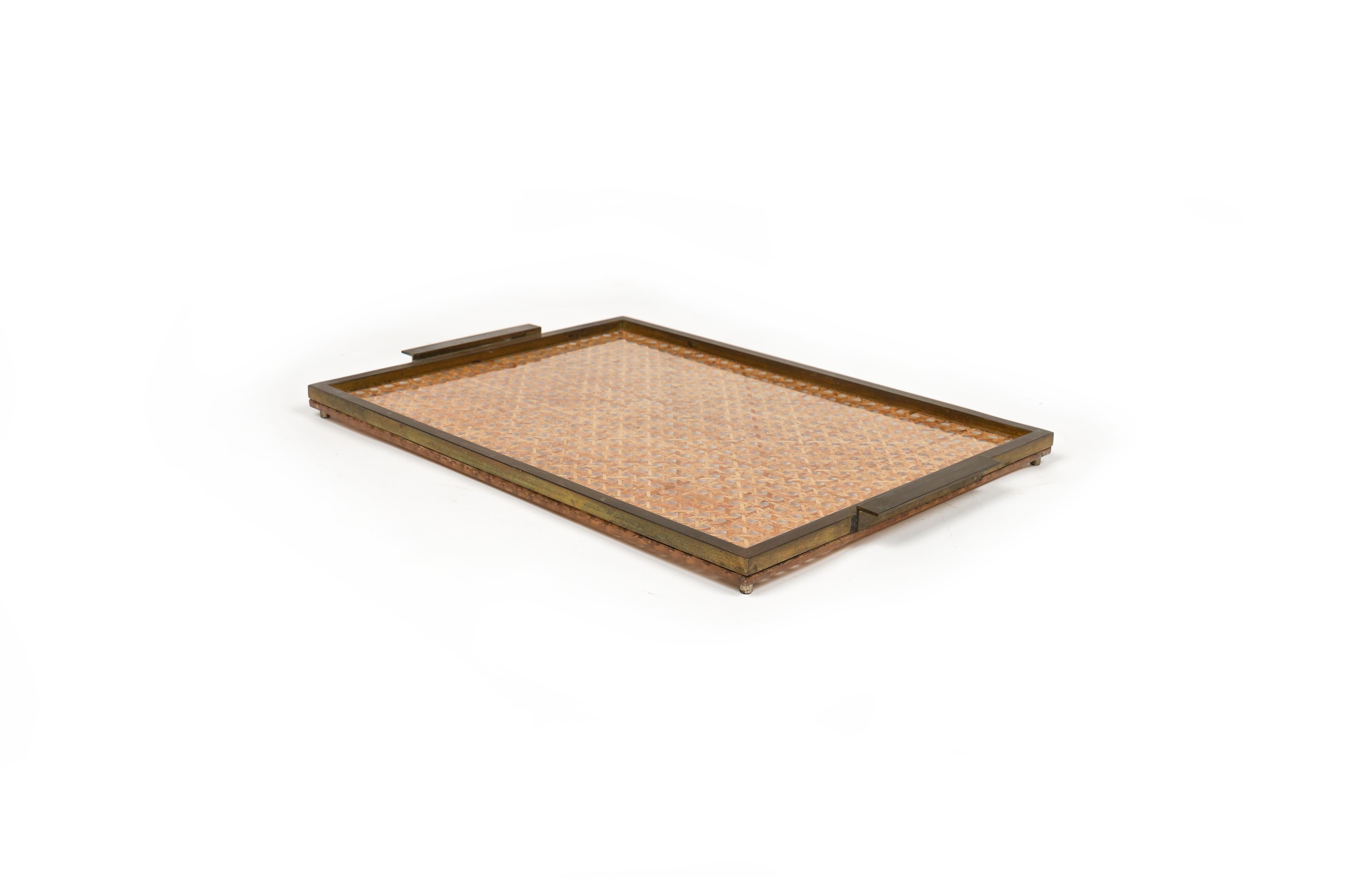 Serving Tray in Lucite, Rattan & Brass Christian Dior Style, Italy, 1970s In Good Condition For Sale In Rome, IT