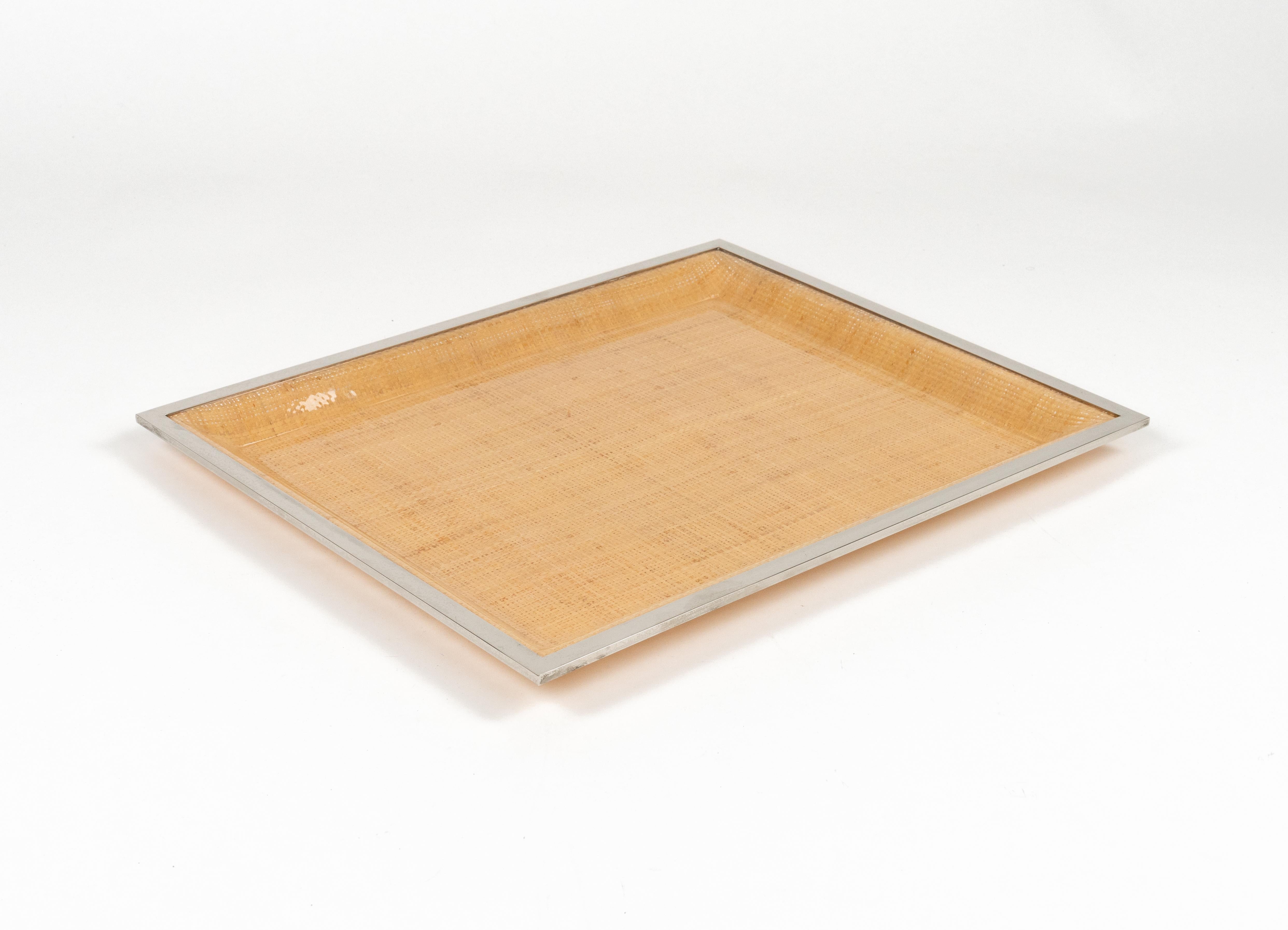 Bandeja para servir de lucita, mimbre y cromo Christian Dior Home Style, Italia Años 70 Italiano en venta