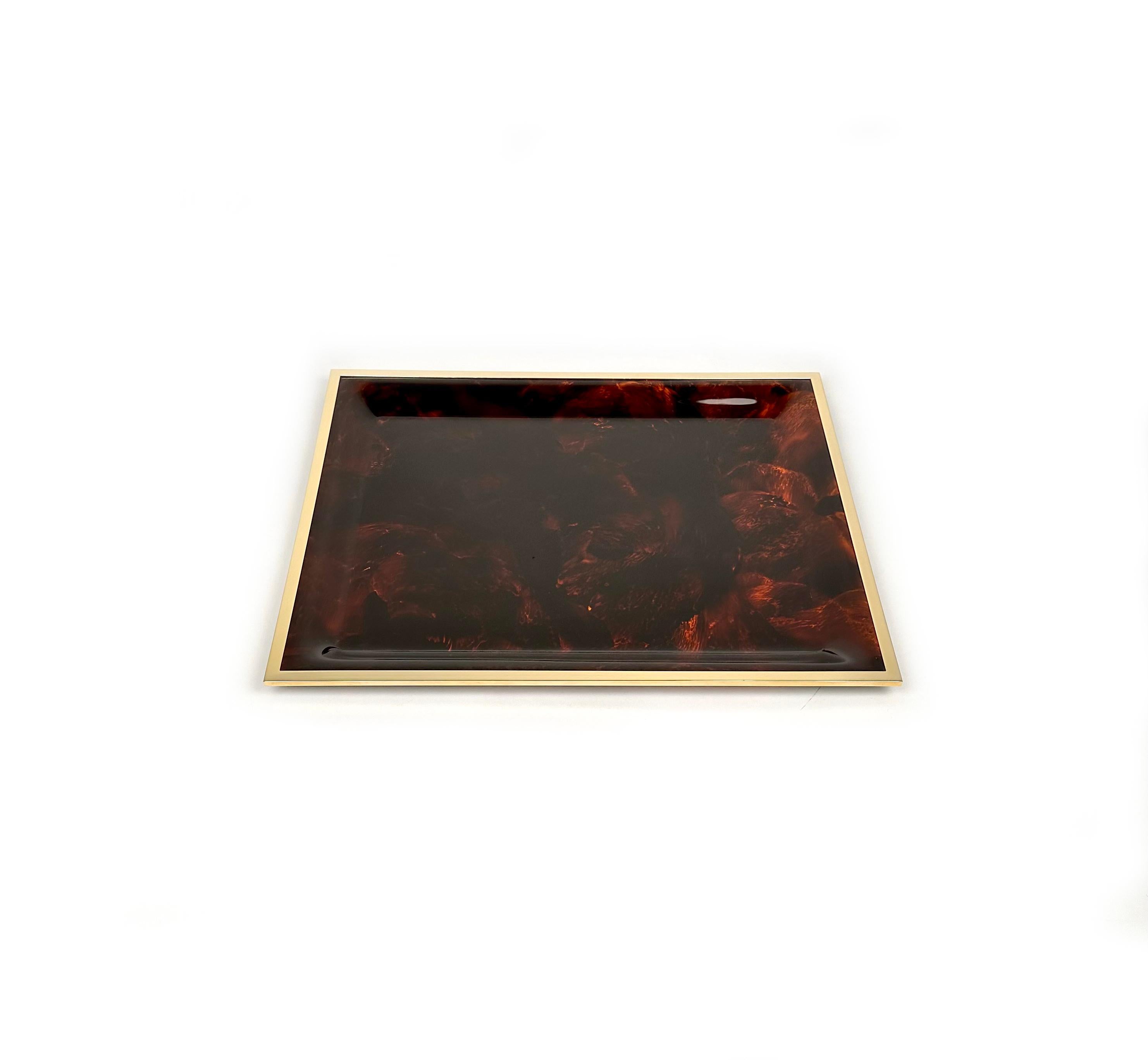 Mid-Century Modern Serving Tray in Tortoiseshell Lucite and Brass Christian Dior Style, Italy 1970s For Sale