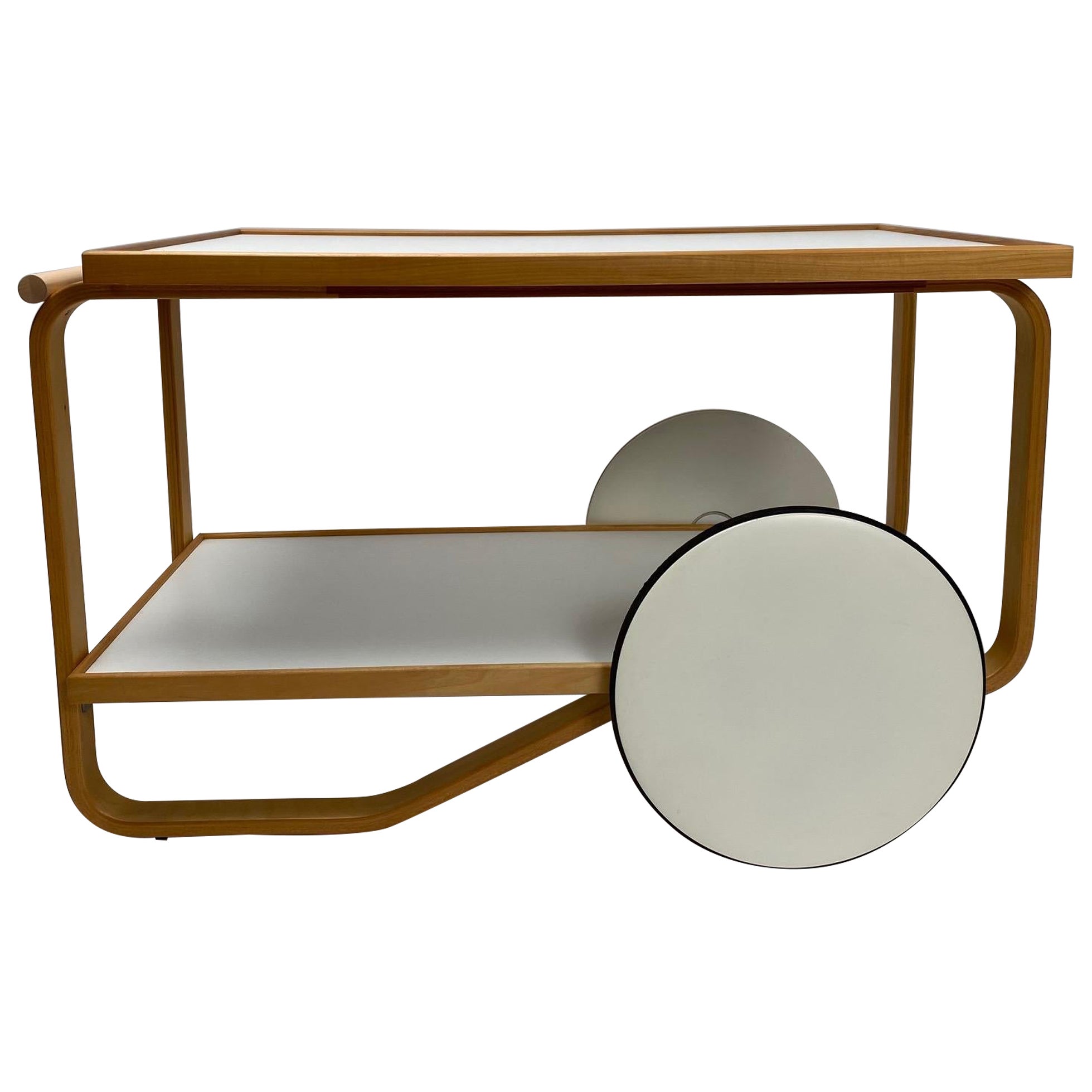Serving trolley 901 by Alvar Aalto, Artek Finland