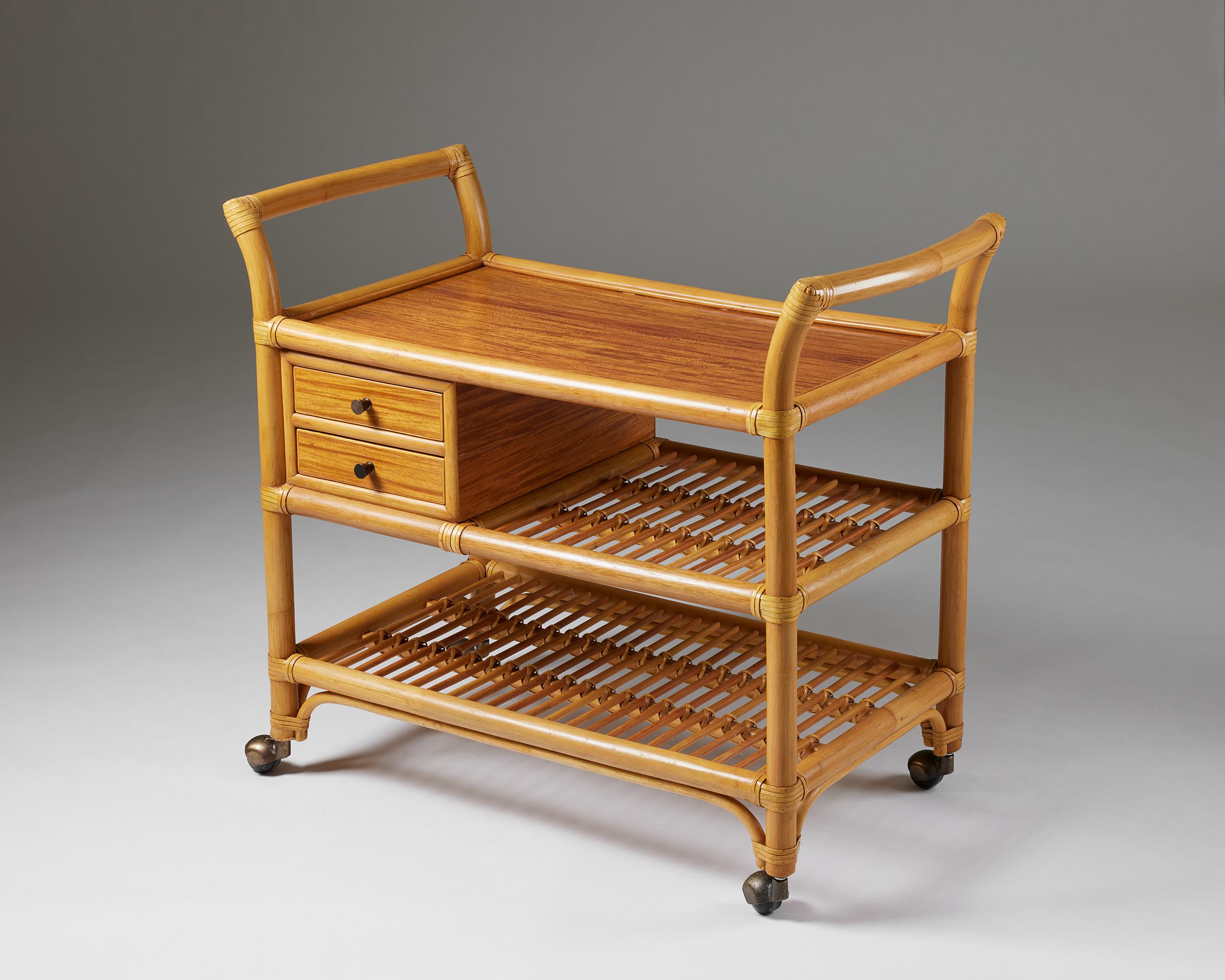 Mid-Century Modern Serving trolley, anonymous, for DUX, Sweden, 1960s For Sale