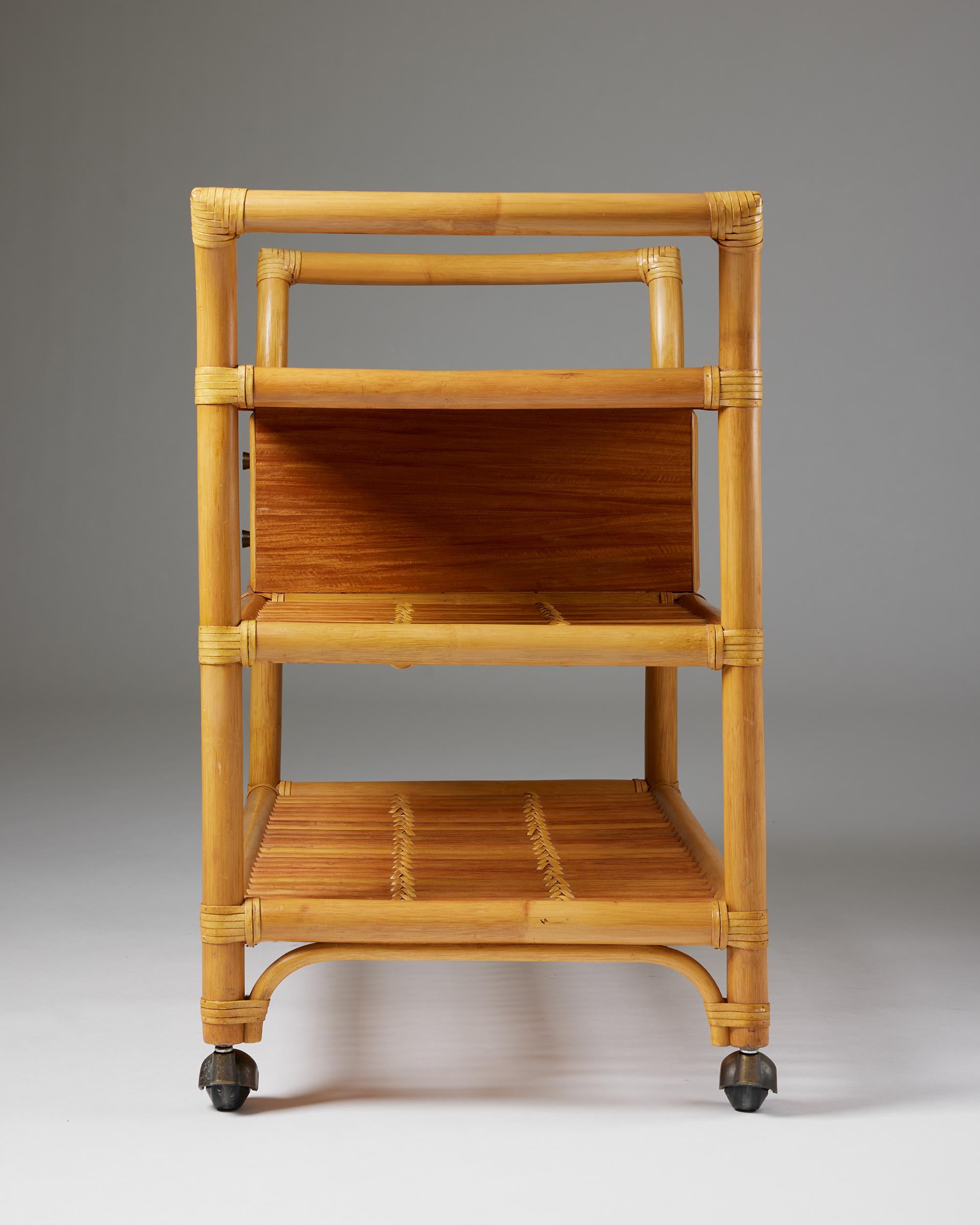 Mid-20th Century Serving trolley, anonymous, for DUX, Sweden, 1960s For Sale