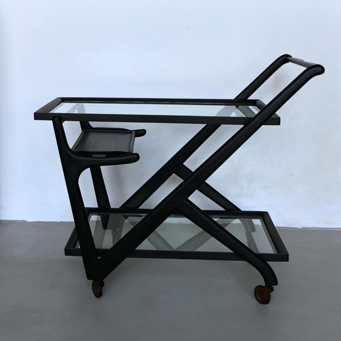 Carrito de servicio de Cesare Lacca para Cassina, Carrito de bar vintage, Diseño italiano Vidrio en venta