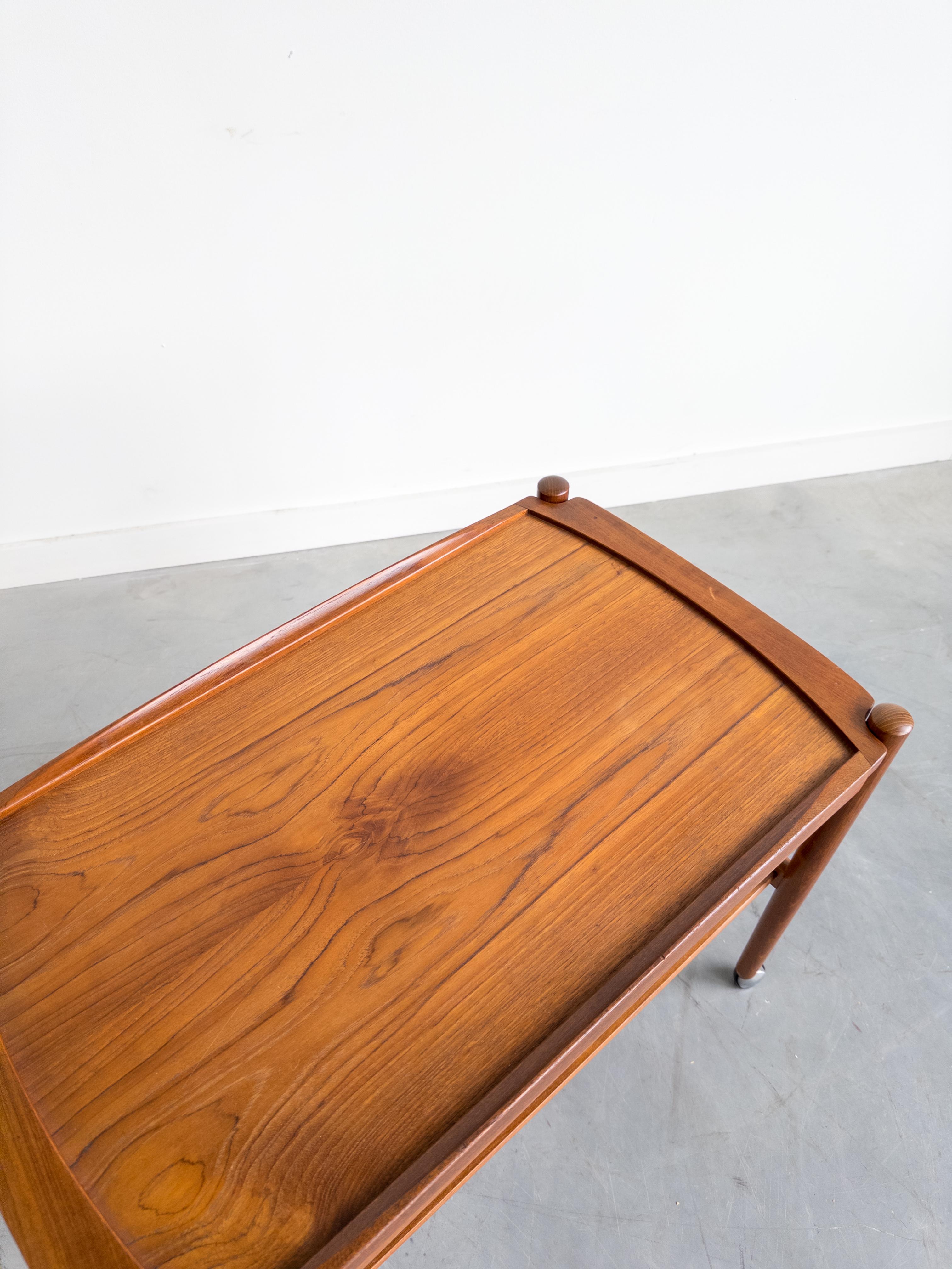 Danish Serving Trolley by Poul Hundevad for Bernstorffsminde Møbelfabrik For Sale