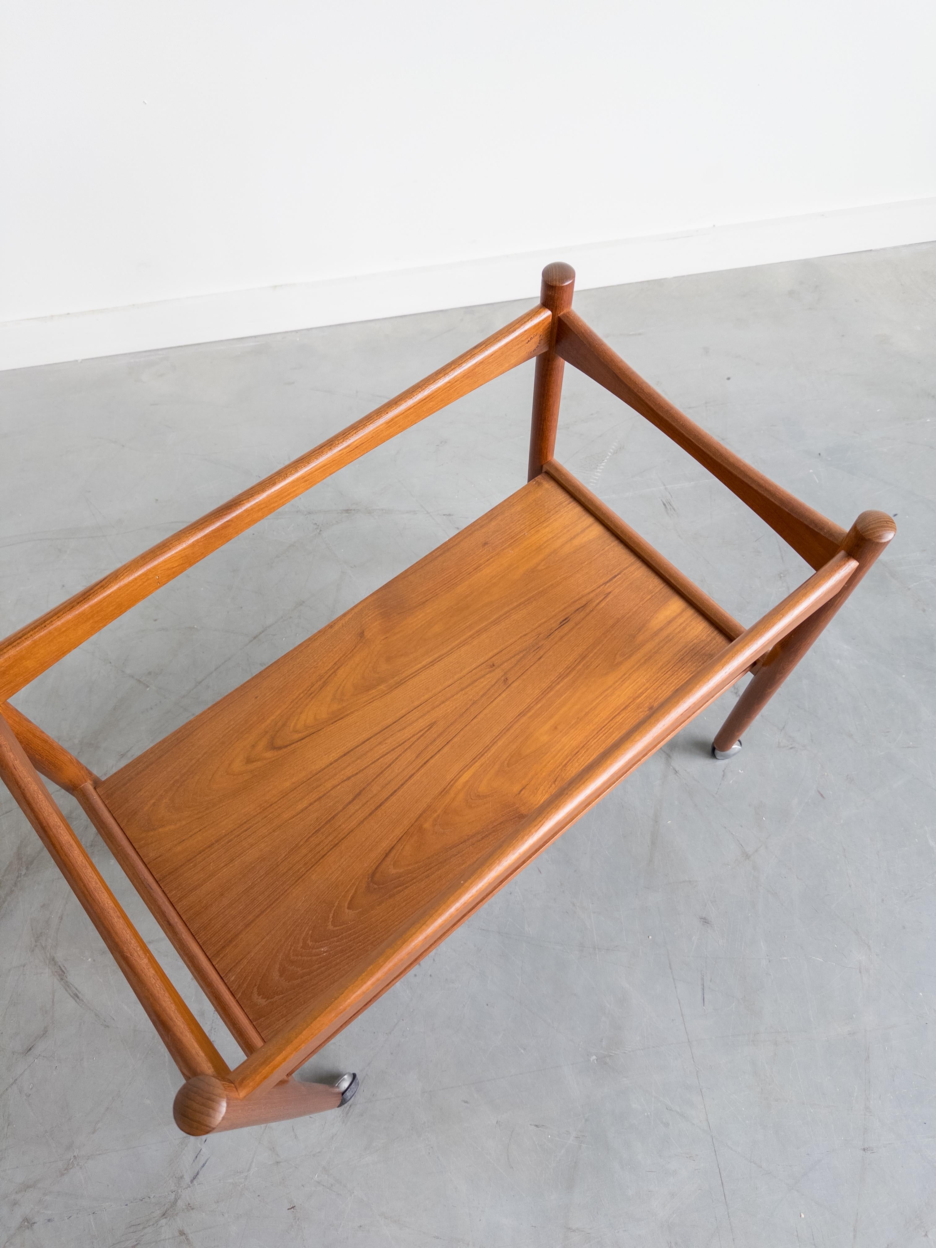 Serving Trolley by Poul Hundevad for Bernstorffsminde Møbelfabrik In Good Condition For Sale In New York, NY