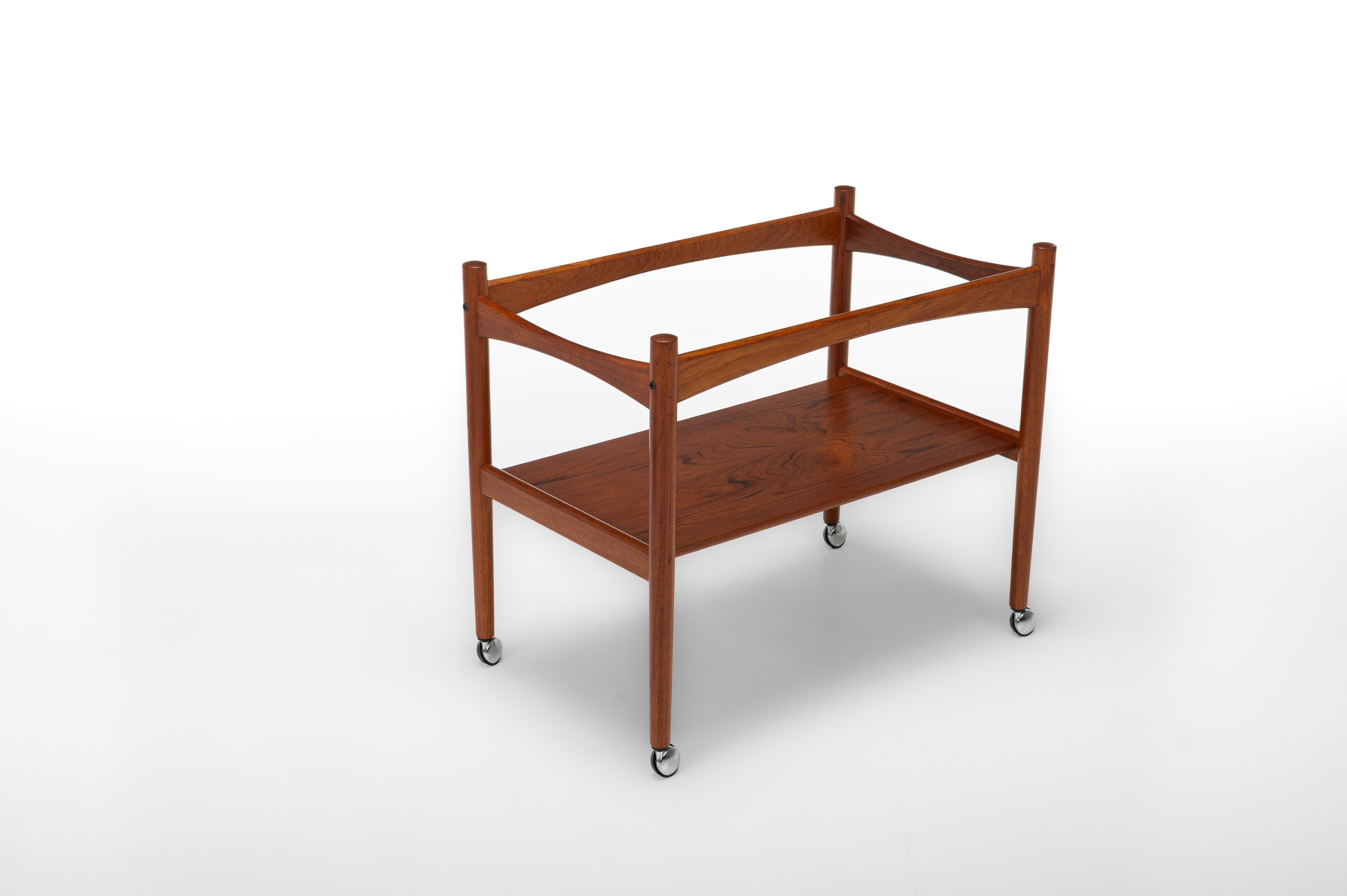 Scandinave moderne Trolley de service de Poul Hundevad en vente