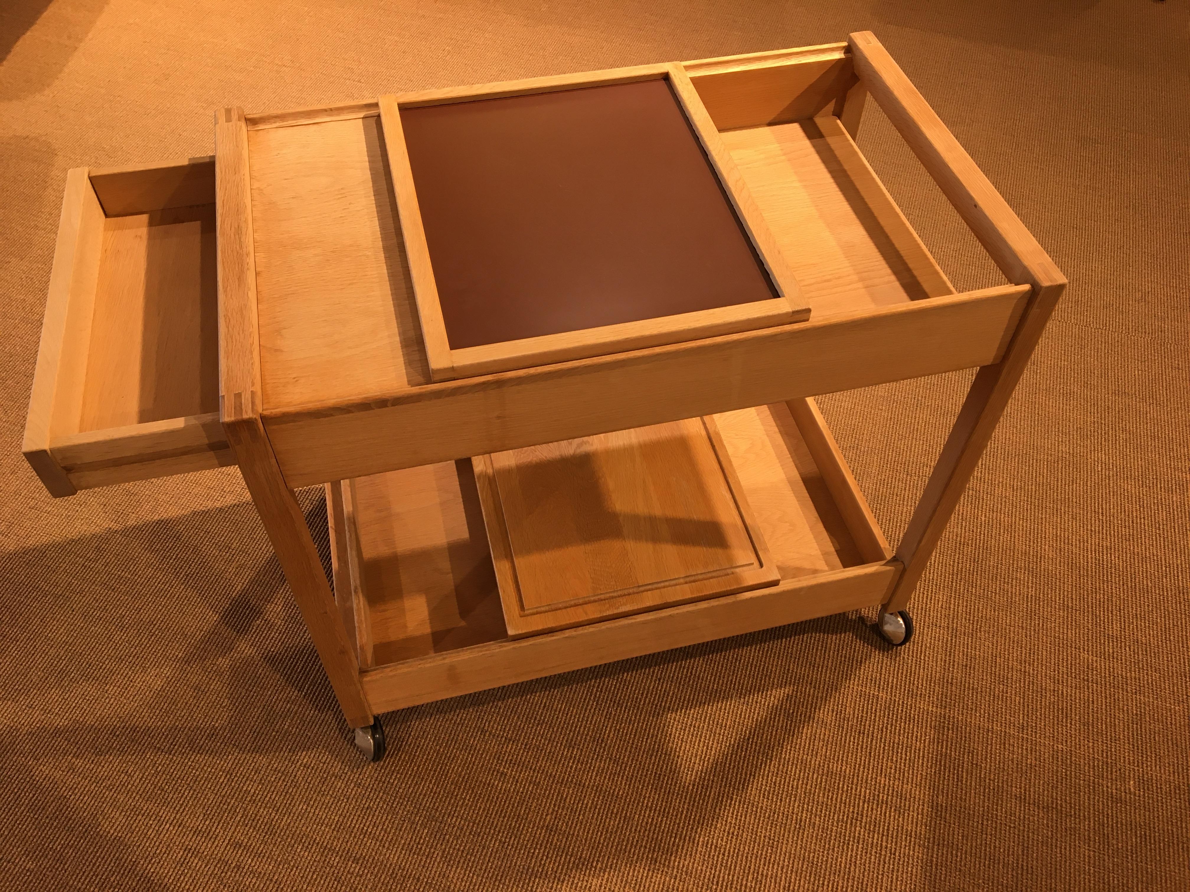 Serving Trolley / Cutting Table/Bar Table on Wheels, Designed by Kurt Østervig 3