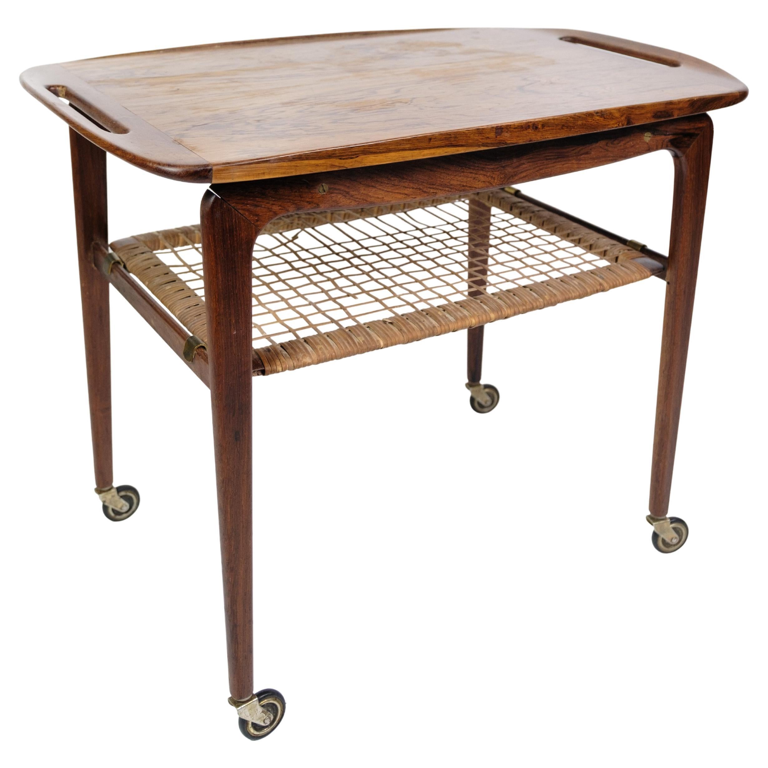 Carrito De Servir Con Estante De Mimbre De Palisandro Por Johannes Andersen