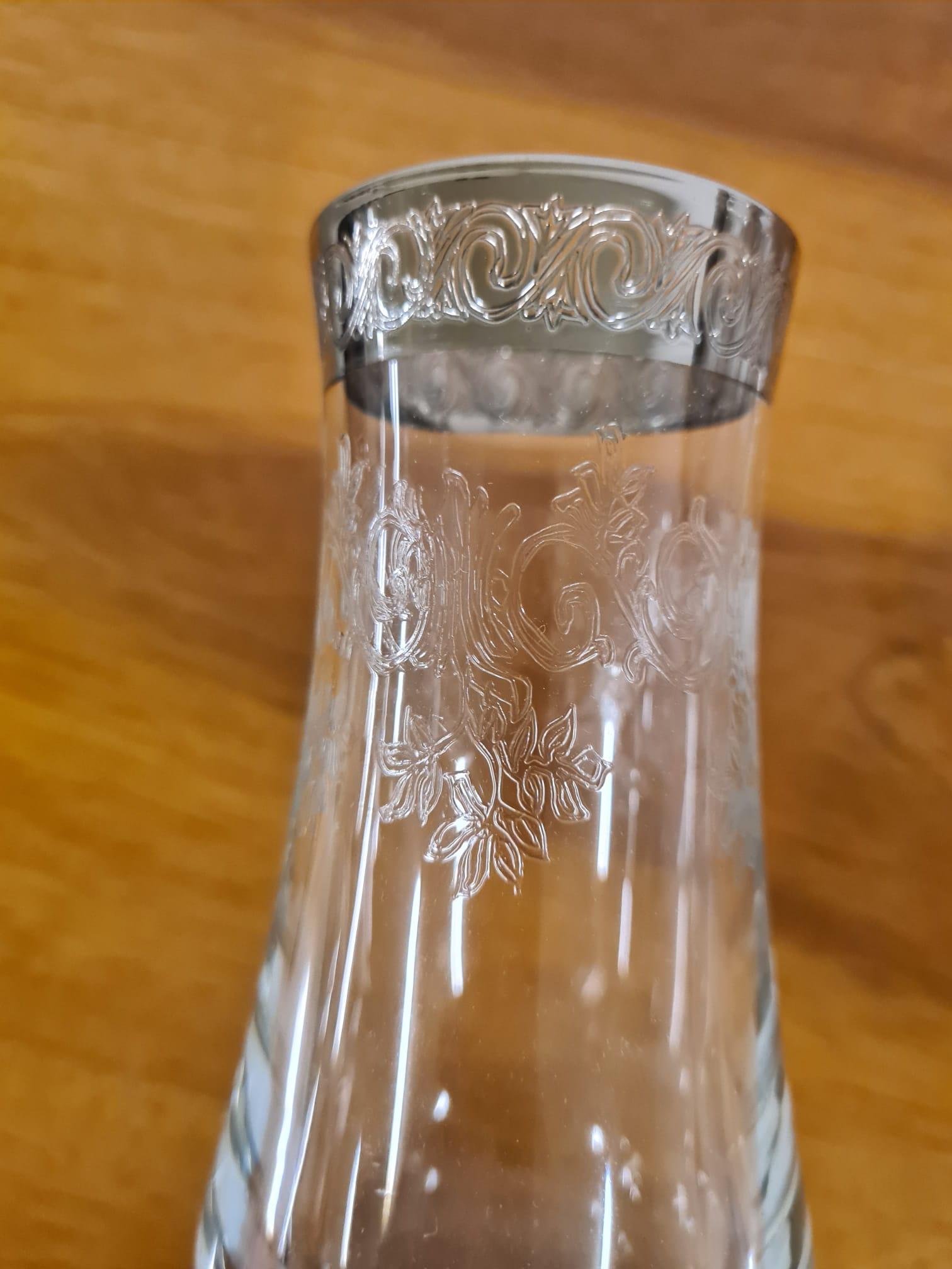 Service de verres à médailles pour 6 personnes en cristal et platine pcs 24 en vente 1