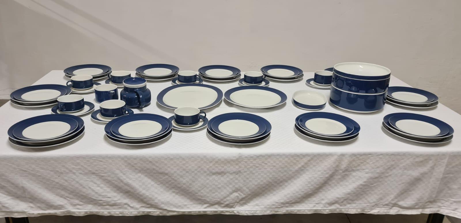 Servicio de columna 61 piezas de Giovanni Gariboldi para Richard Ginori en venta 7