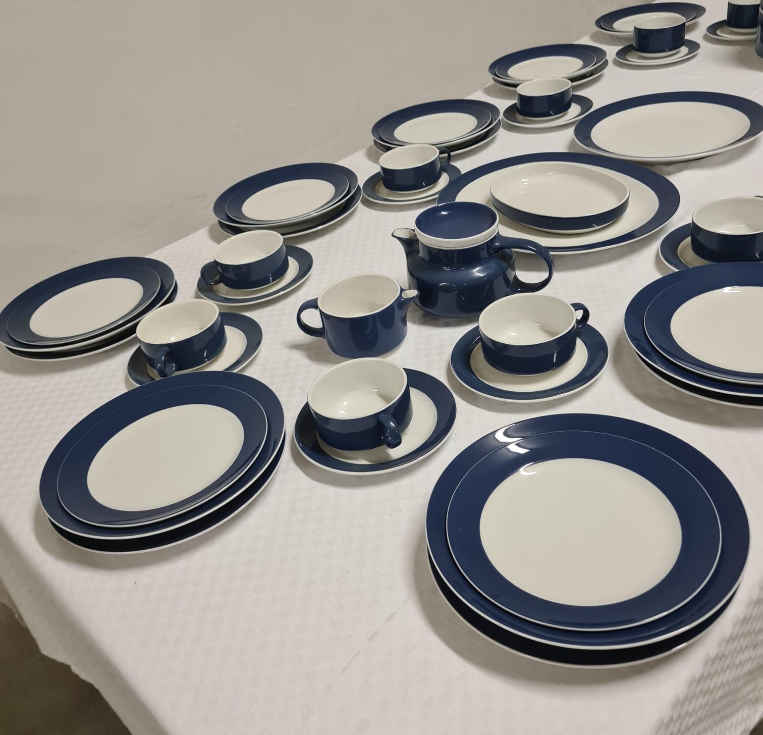 Servicio de columna 61 piezas de Giovanni Gariboldi para Richard Ginori en venta 12