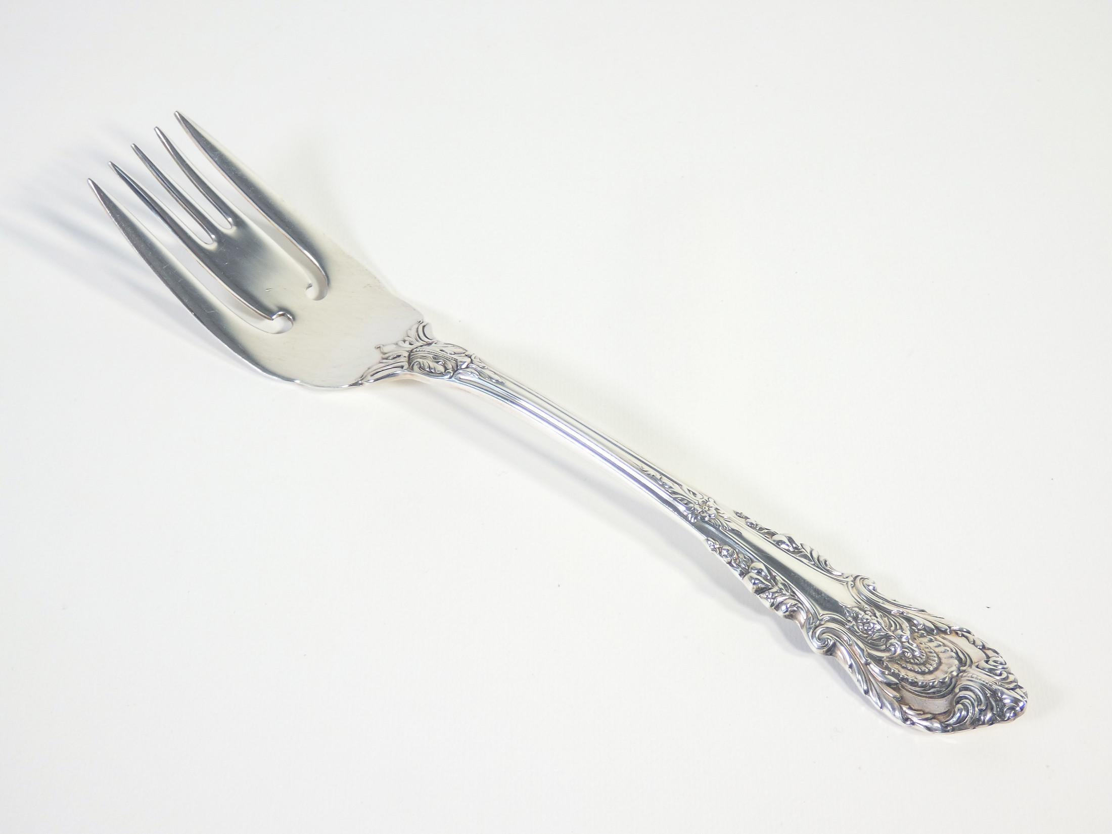 American WALLACE Sterling silver Service de table Grande Baroque en argent 925. 61 pièces. en vente