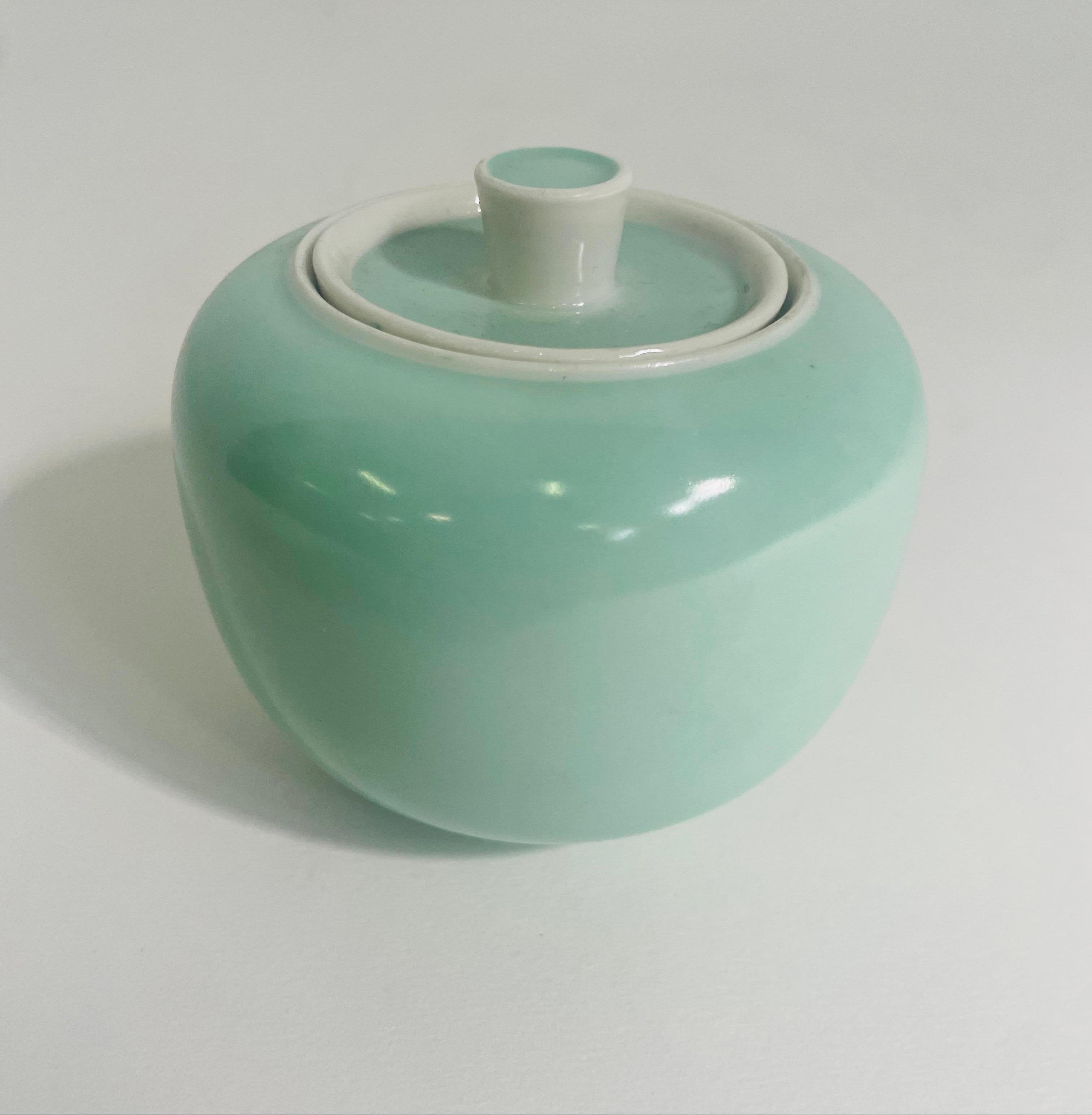 Tea service by Giovanni Gariboldi and produced by Richard Ginori For Sale 2