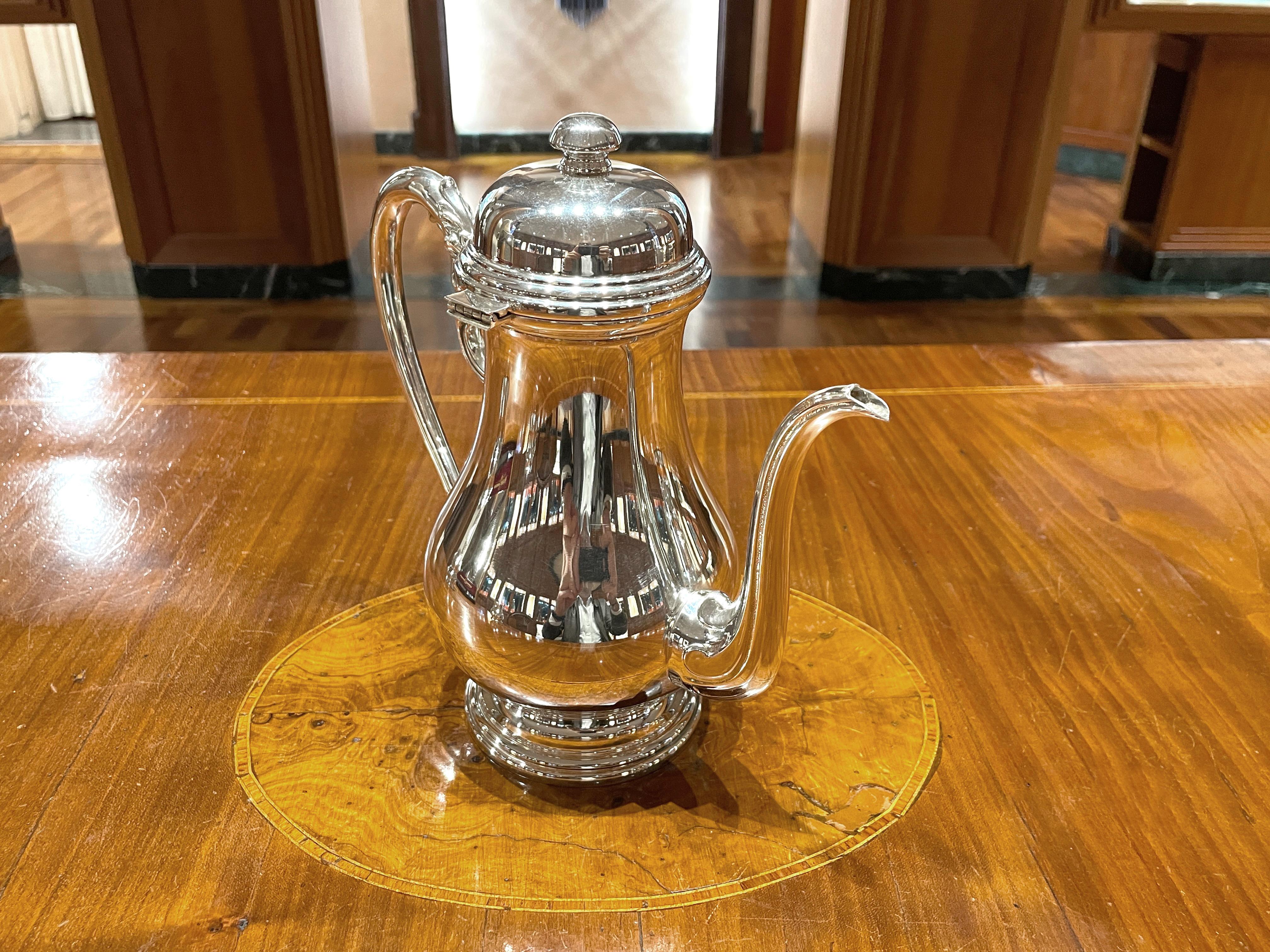 Servizio da tè e caffè in argento 800 formato da 4 pezzi in vendita 2