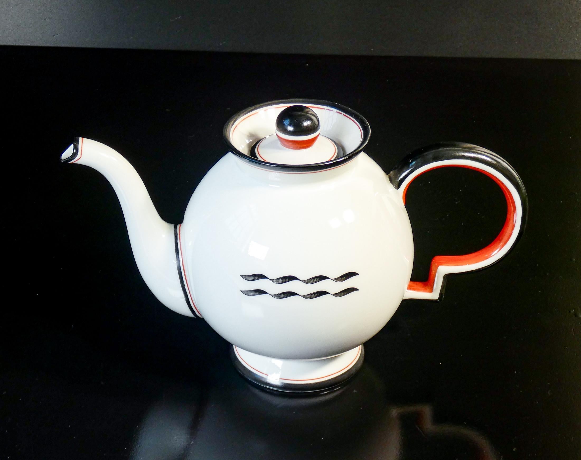Tea service, Barbara series, design Giò PONTI for RICHARD GINORI. 1930s In Good Condition For Sale In Torino, IT