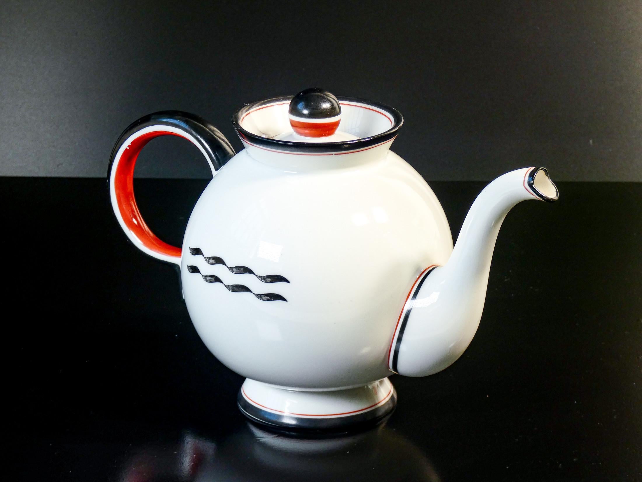 Porcelain Tea service, Barbara series, design Giò PONTI for RICHARD GINORI. 1930s For Sale