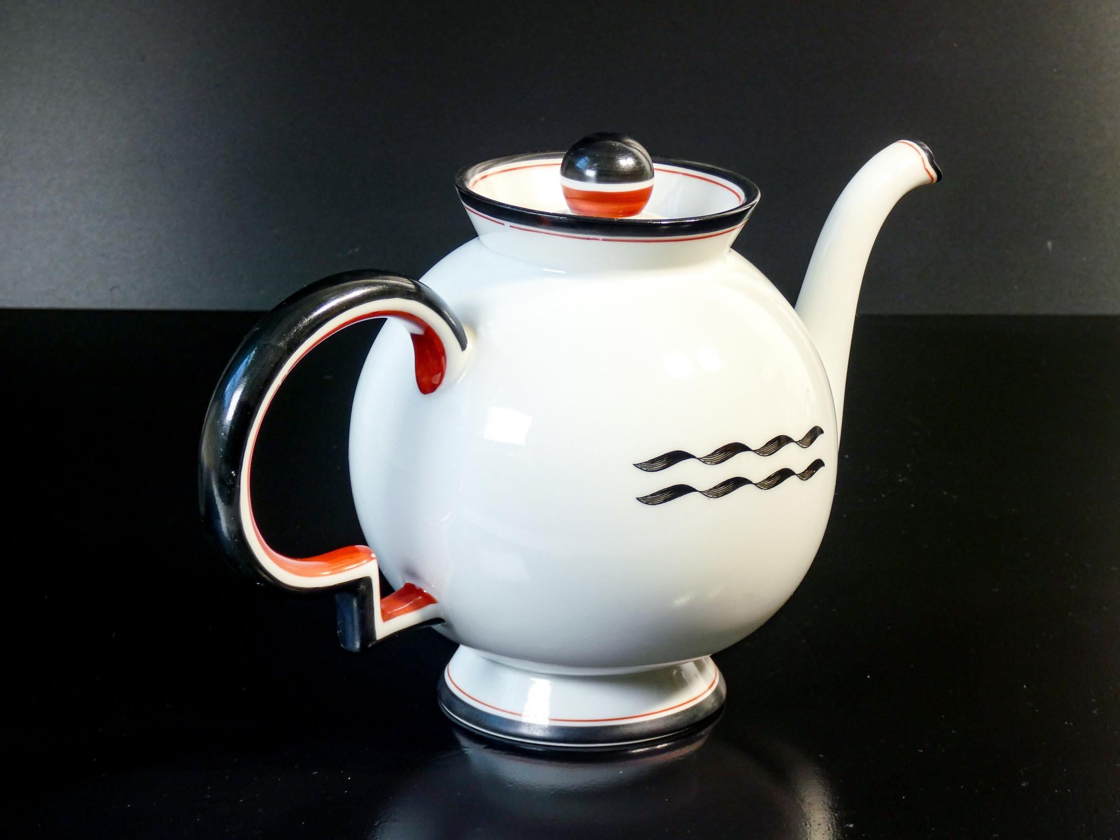 Tea service, Barbara series, design Giò PONTI for RICHARD GINORI. 1930s For Sale 1