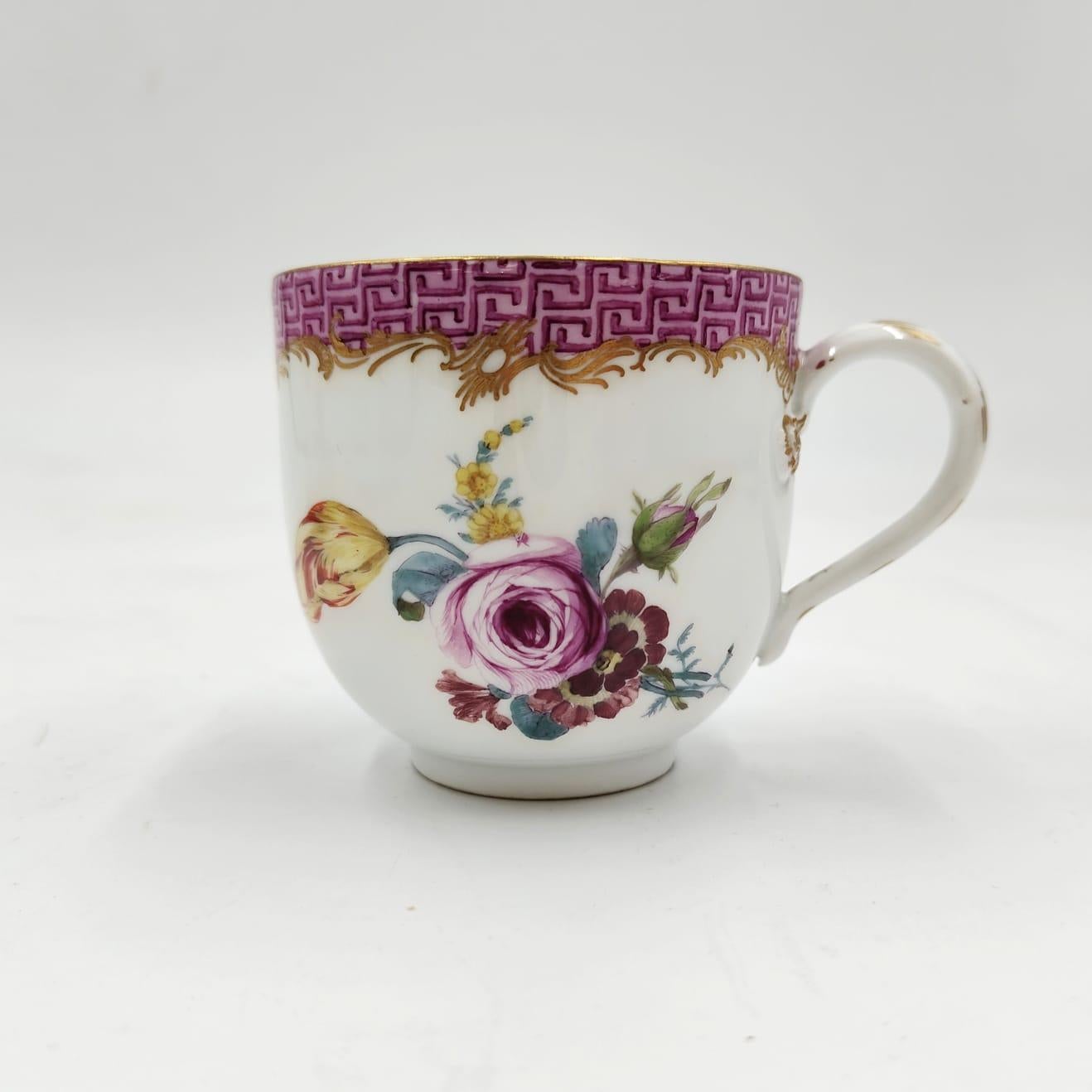 Servicio de té de dos piezas Fabricación alemana Meissen, 1910 German en venta