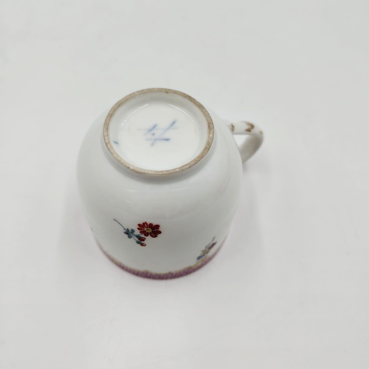 Servicio de té de dos piezas Fabricación alemana Meissen, 1910 en Excelente estado para la venta en Vicenza, VI