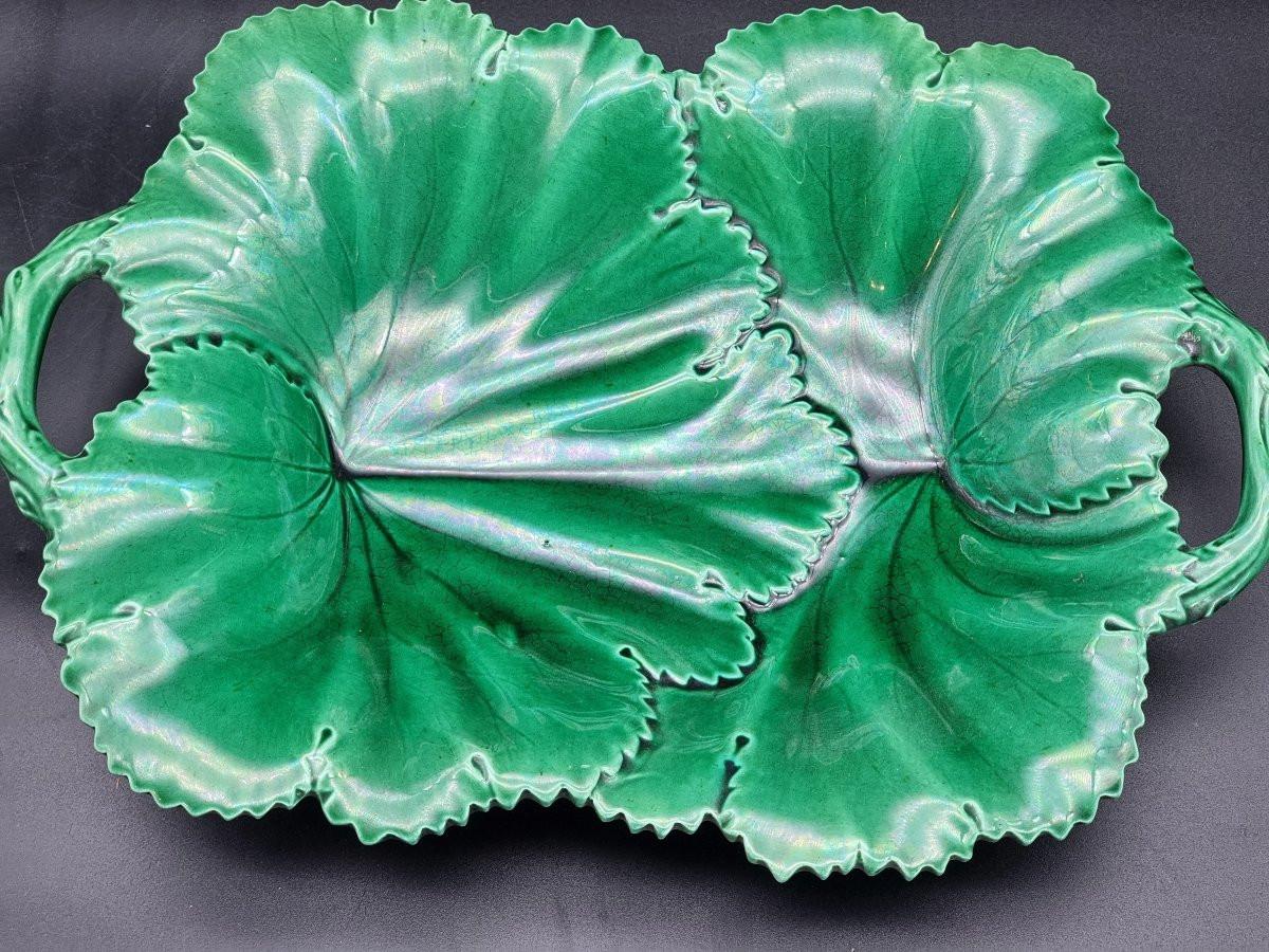 Copeland & Garrett green faience plate service, England, 19th century For Sale 3