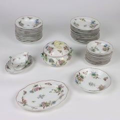 Queen Victoria Porcelain Dinnerware Herend Manufacture Hungary XXse