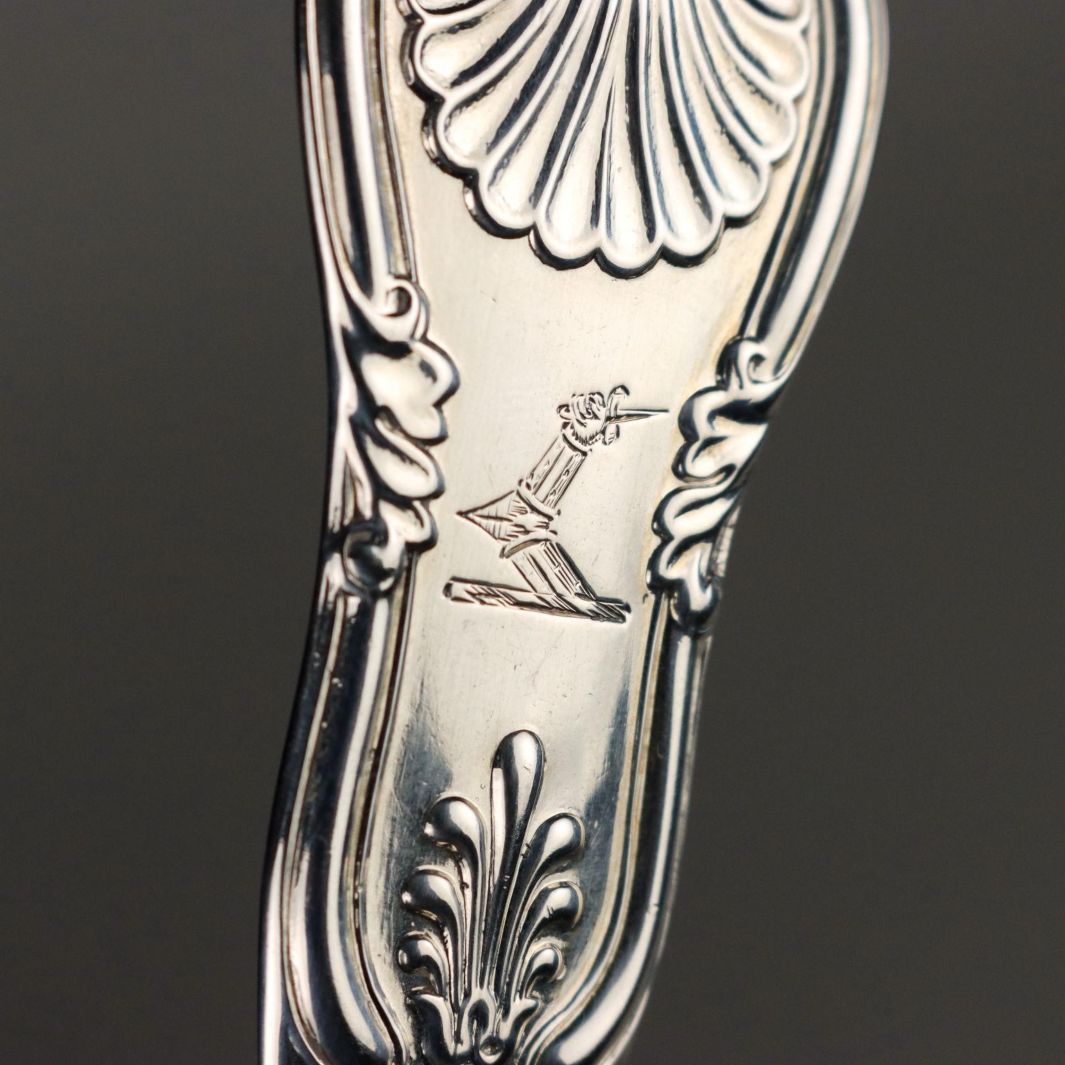 English Cutlery Service with Cabinet England Late 19th Century For Sale 6