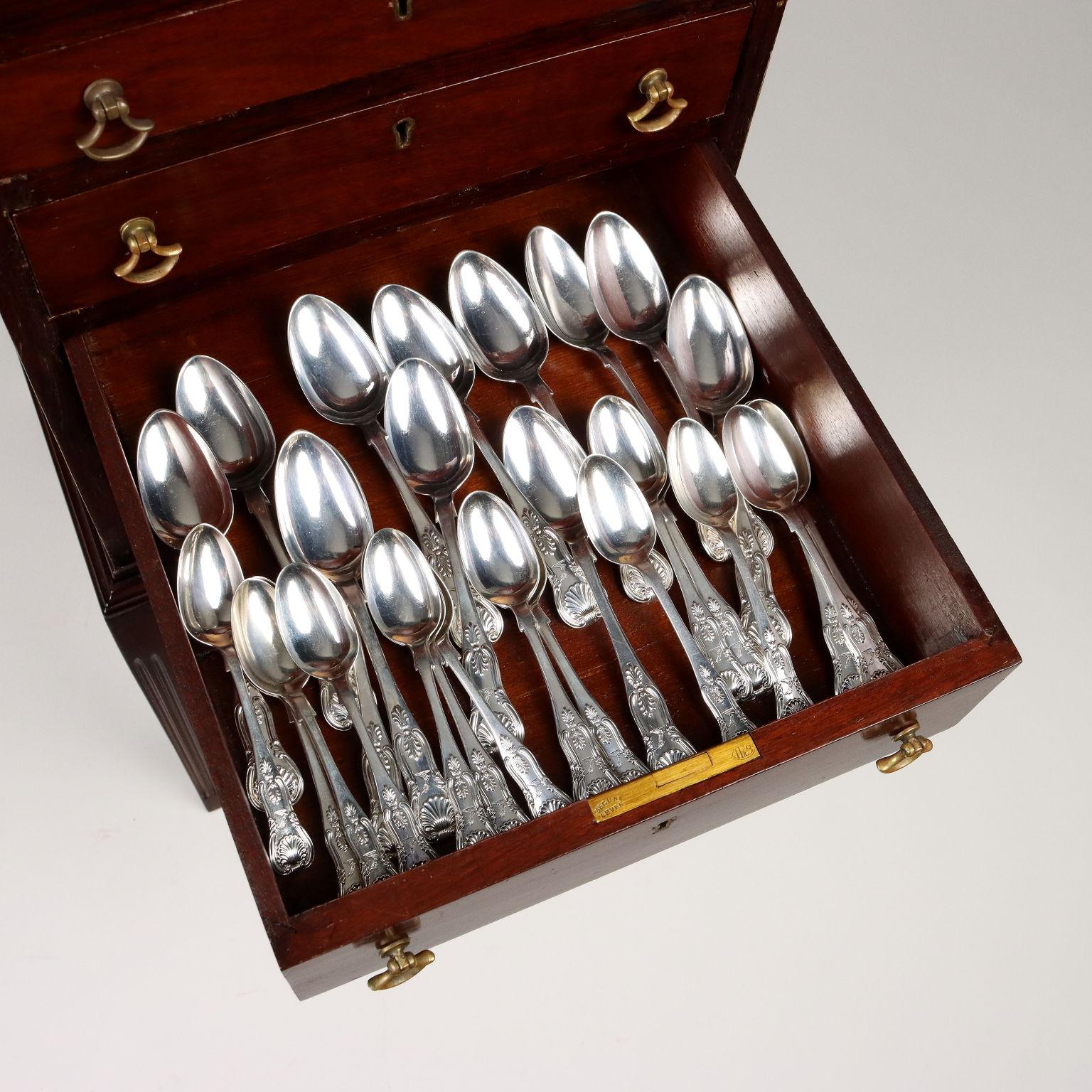 Other English Cutlery Service with Cabinet England Late 19th Century For Sale
