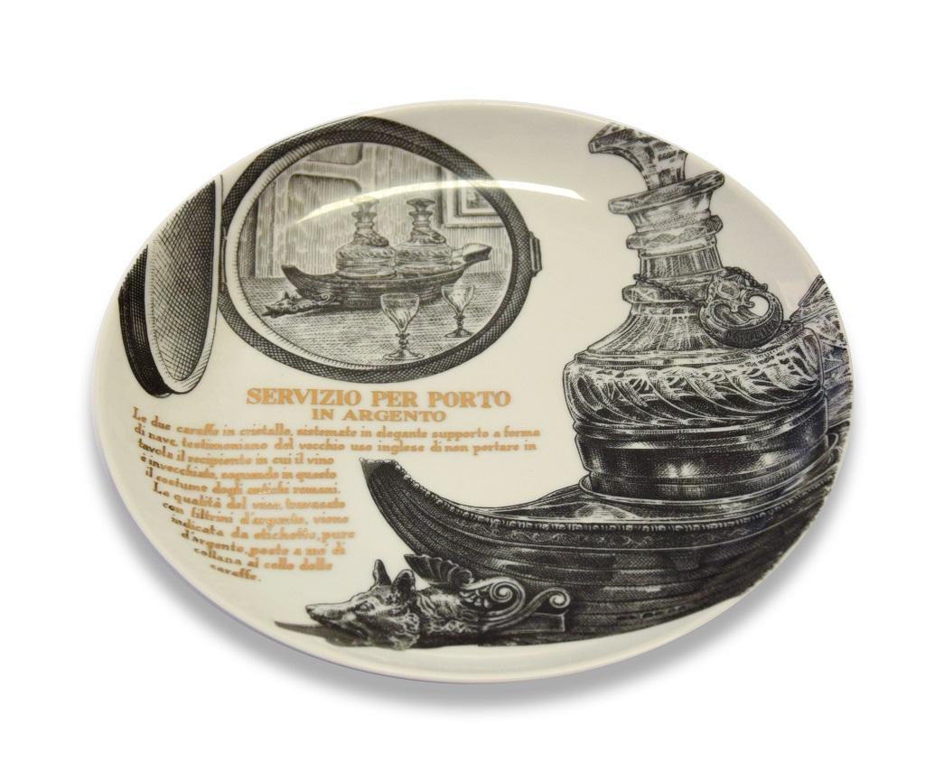 Servizio per Porto in Argento is a silk-screened porcelain plate, designed by Piero Fornasetti for Martini & Rossi in 1960s.

Original title: Servizio per Porto in Argento (Silver Set)

In excellent conditions: as good as new. 

Black and