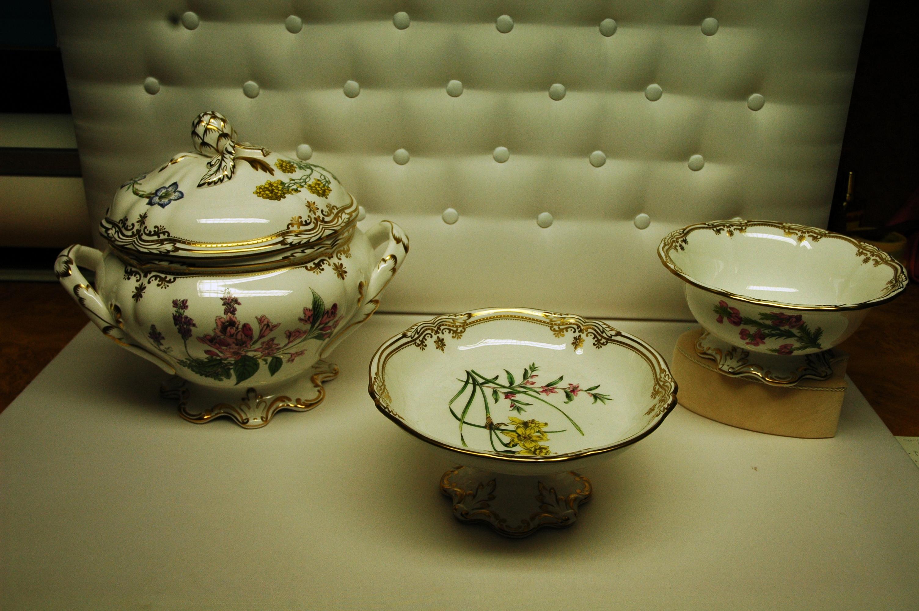 Servizio piatti in porcellana Stafford Flowers by Spode im Angebot 1