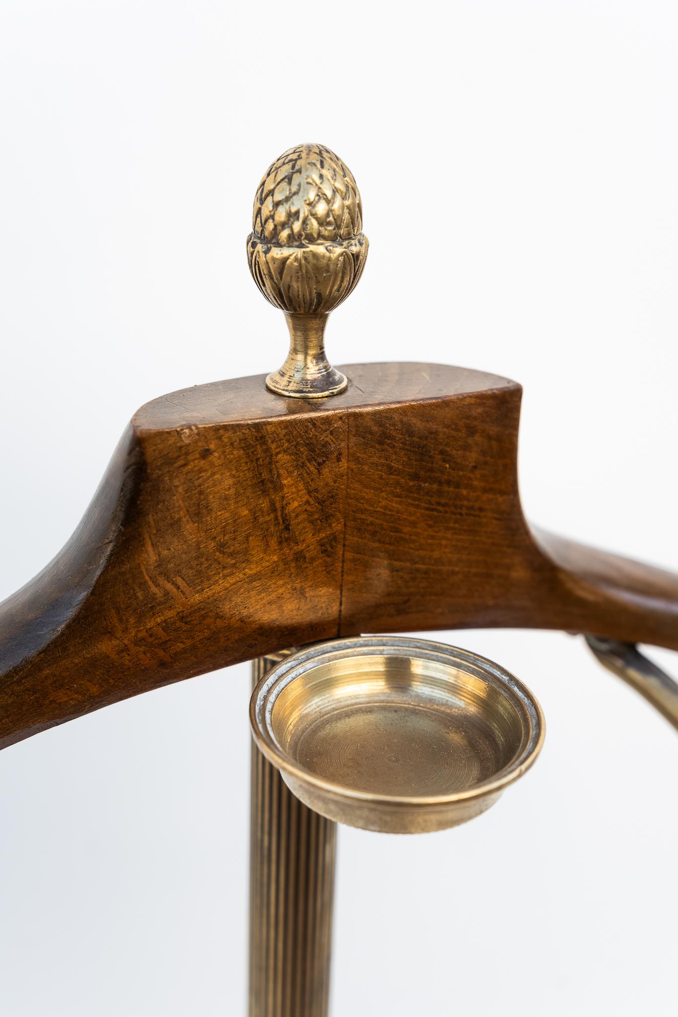 Ottone Servomuto in ottone e legno, Anni '40 in vendita