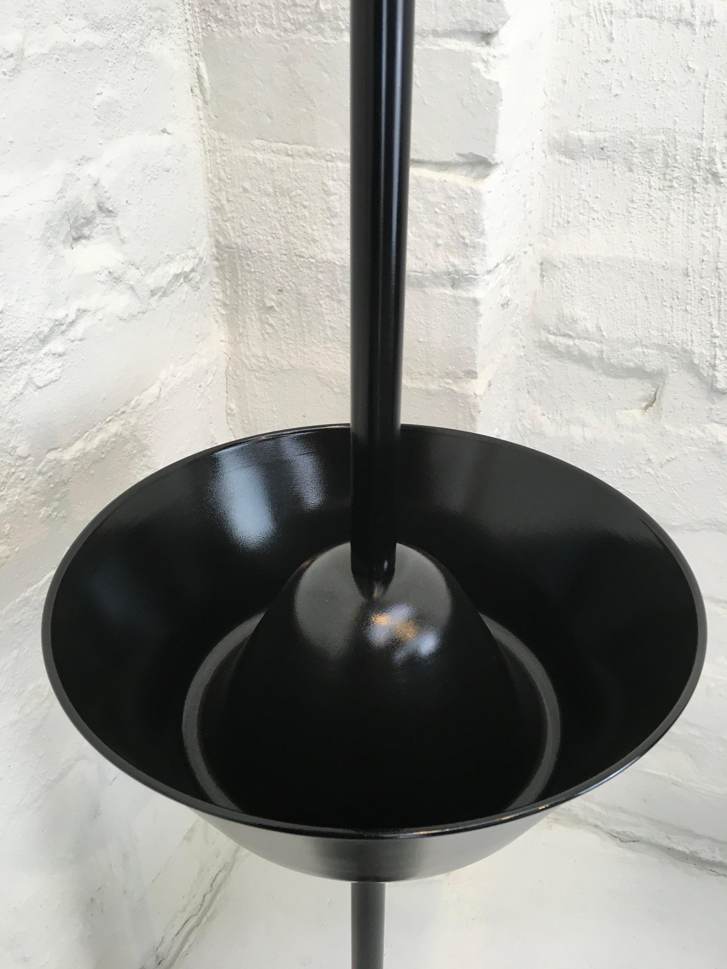 Servomuto 'Servofuma' Smoker's Stand by Achille Castiglioni for Zanotta 1961 Bon état - En vente à Melbourne, AU