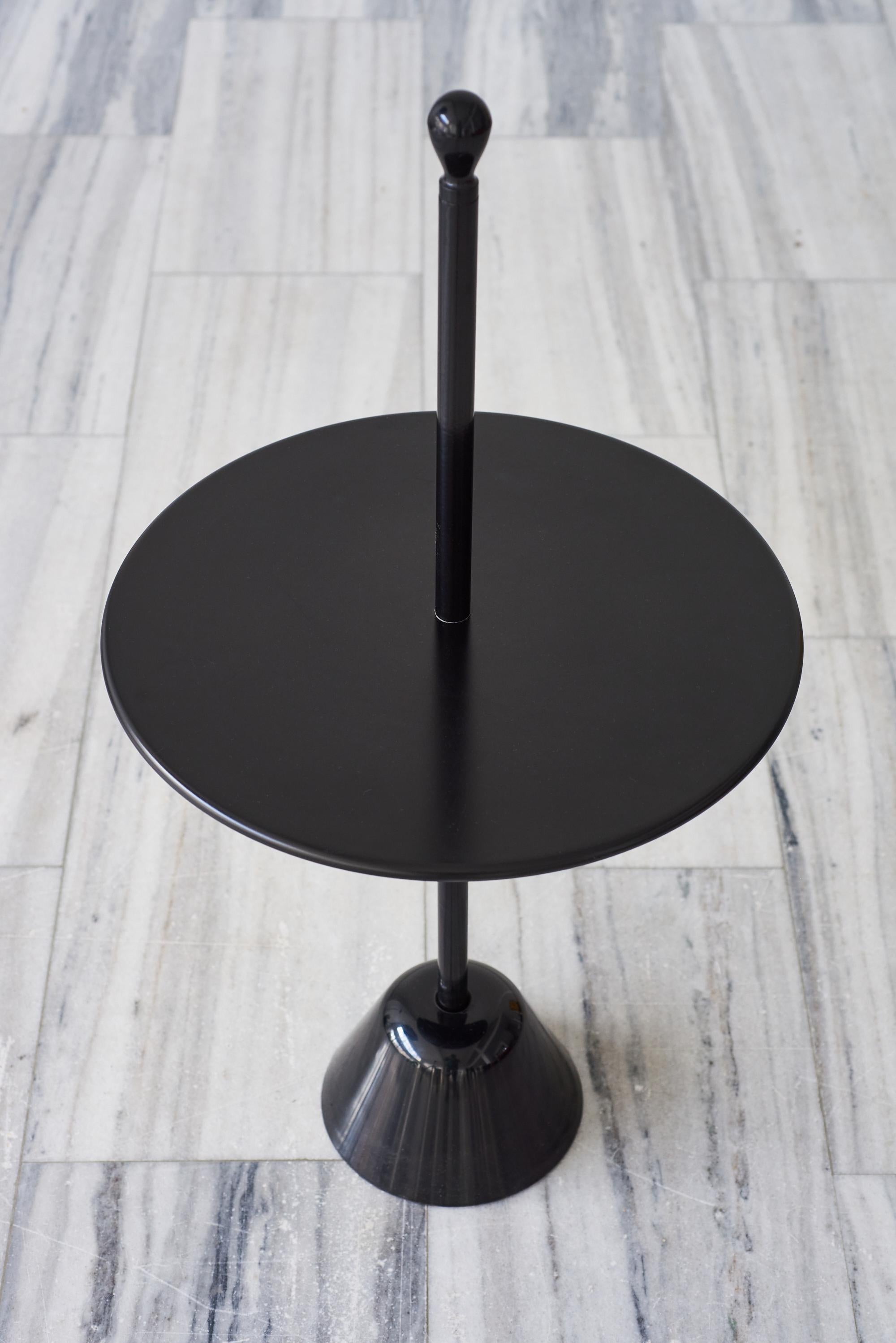 Post-Modern Servomuto table by Achille and Pier Giacomo Castiglioni for Zanotta, 1974 For Sale