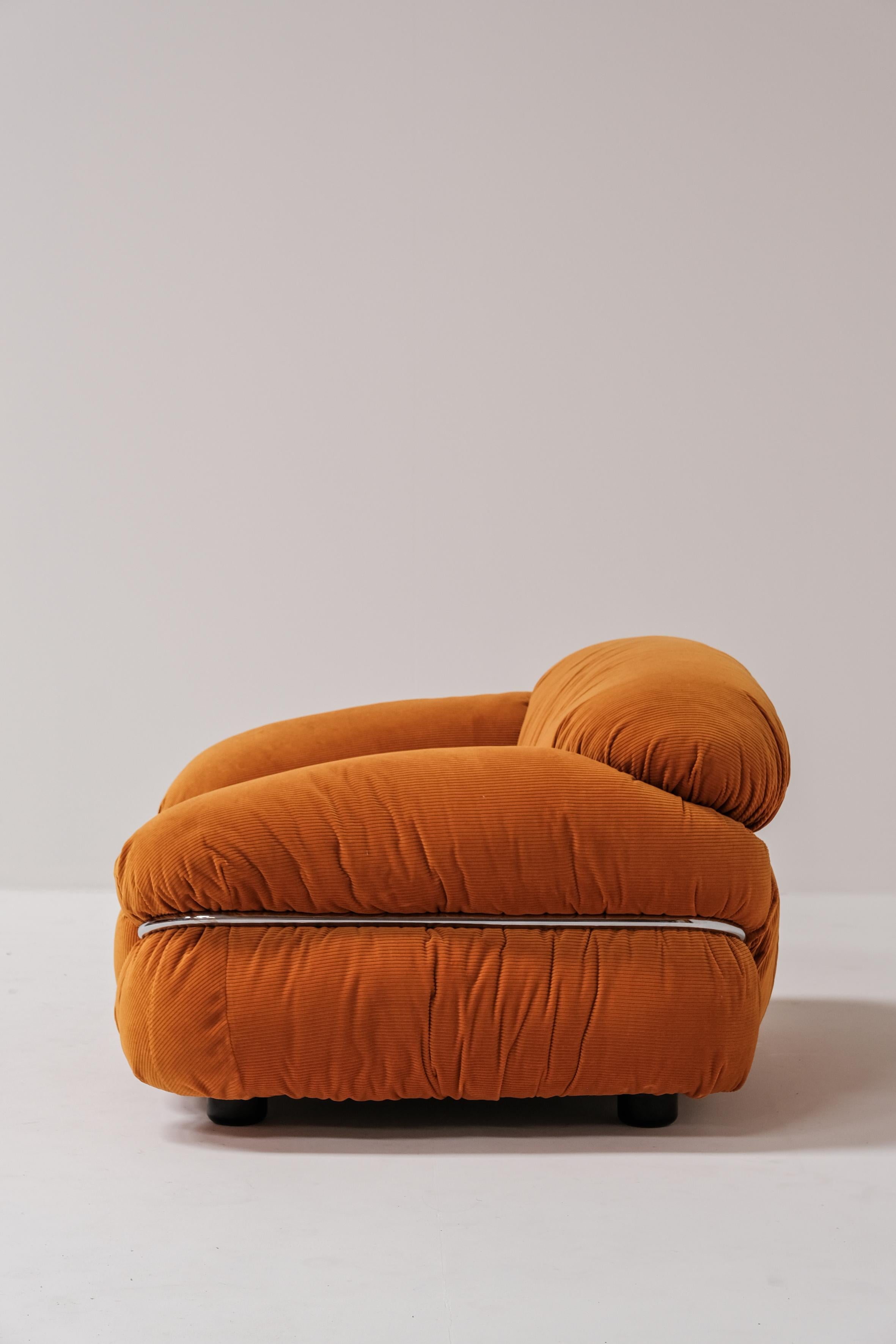 Italian Sesann 1 seater by Gianfranco Frattini for Cassina 1970ties