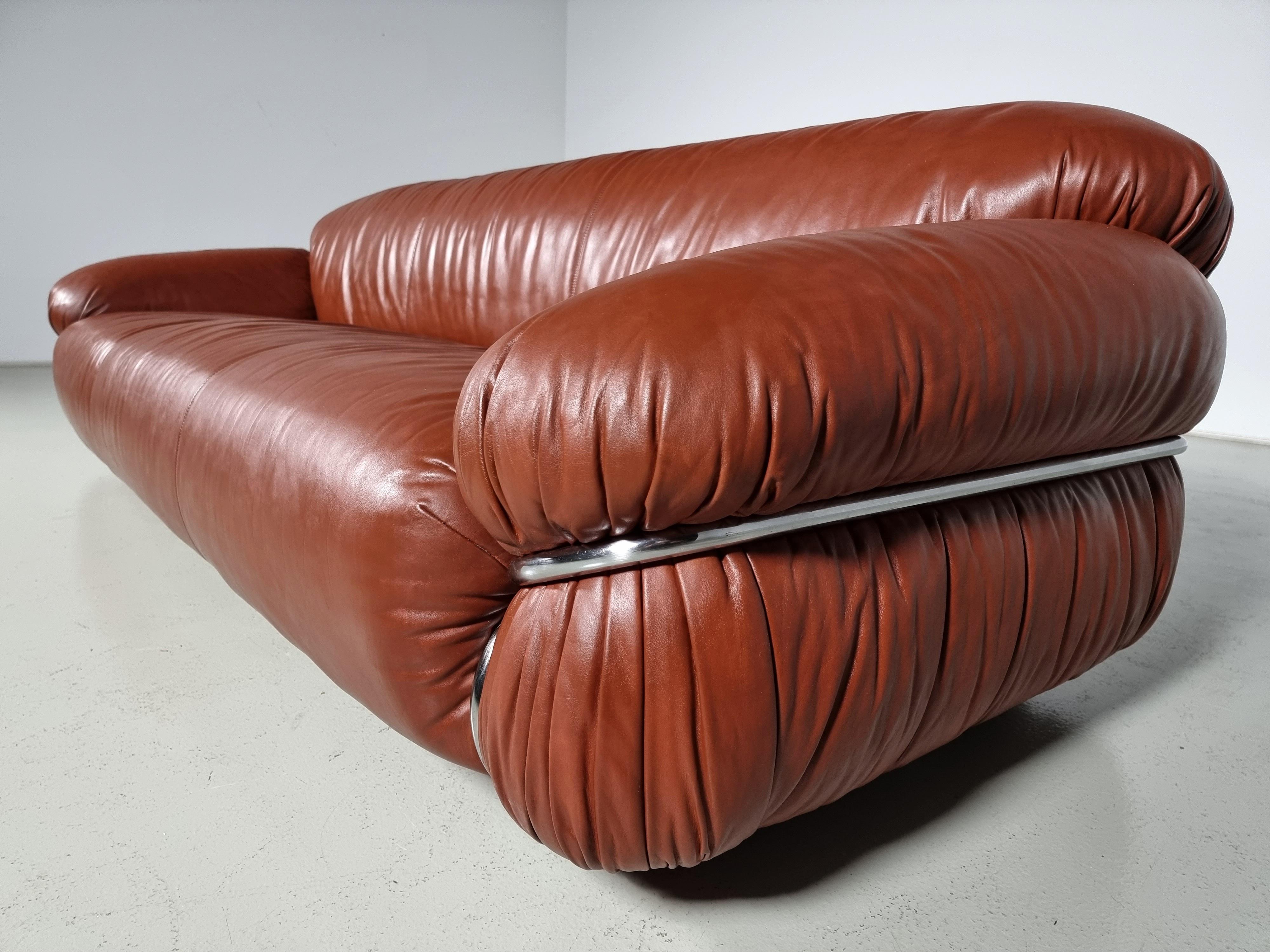 Sesann 3-Seater Sofa in cognac leather by Gianfranco Frattini for Cassina, 1970s 4