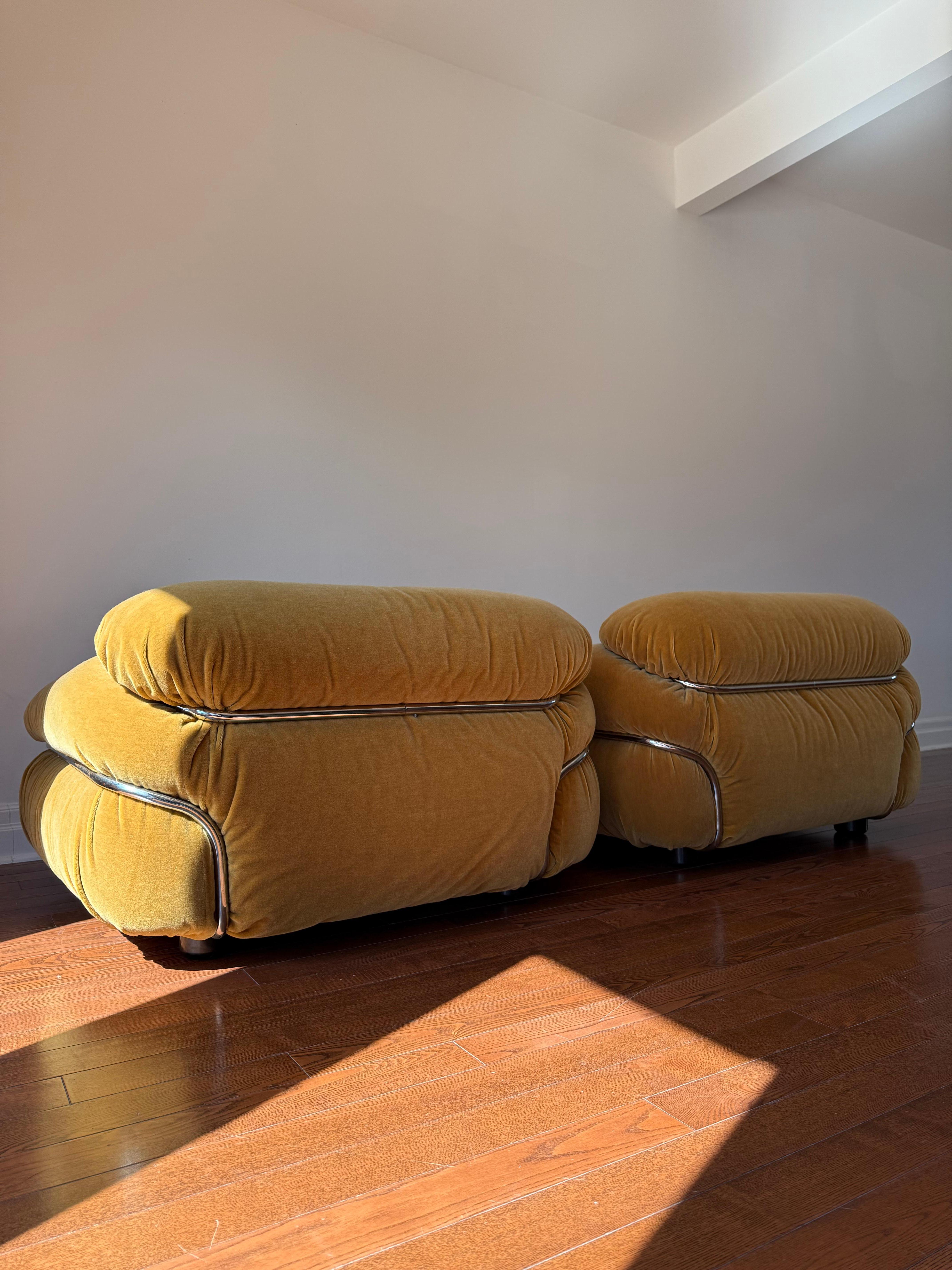 Poltrone Sesann di Gianfranco Frattini per Cassina in vendita 1