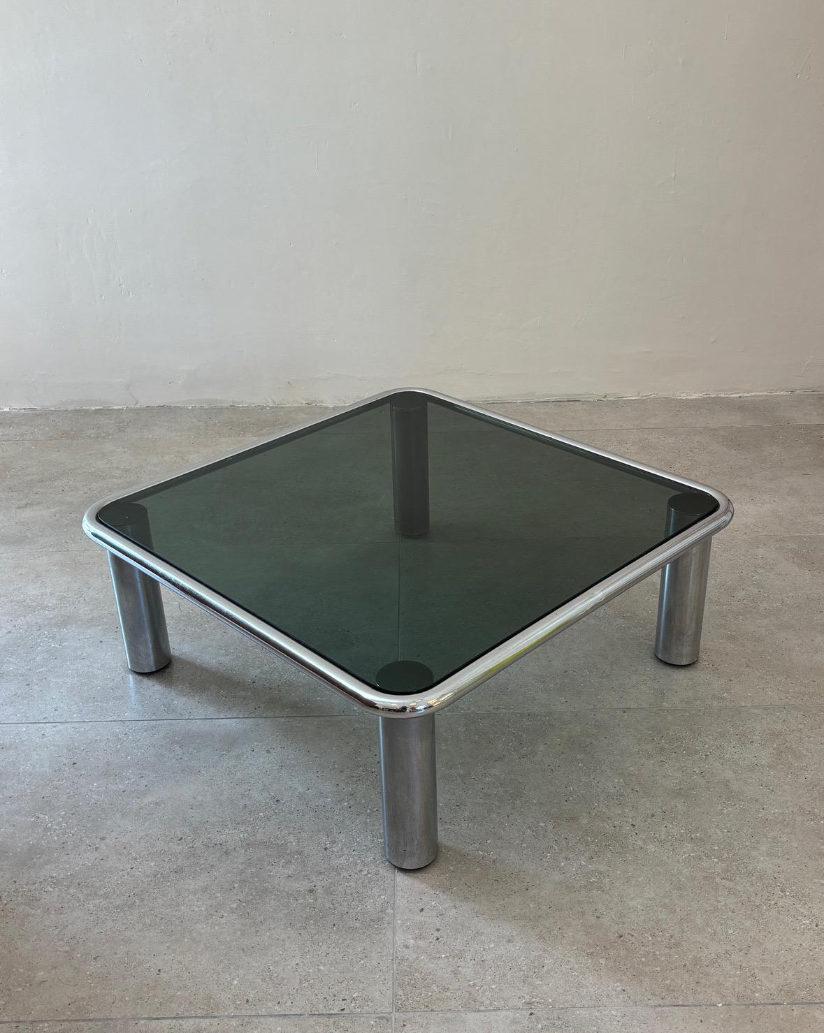 Table basse Sesann par Gianfranco Frattini pour Cassina, 1970 Italie Excellent état - En vente à Tel Aviv-Yafo, Tel Aviv District