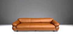 Sesann Leather Sofa by Gianfranco Frattini, Cassina (First Edition), 1972