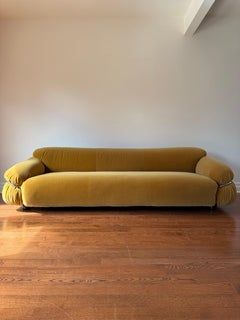 Sesann Sofa by Gianfranco Frattini for Cassina