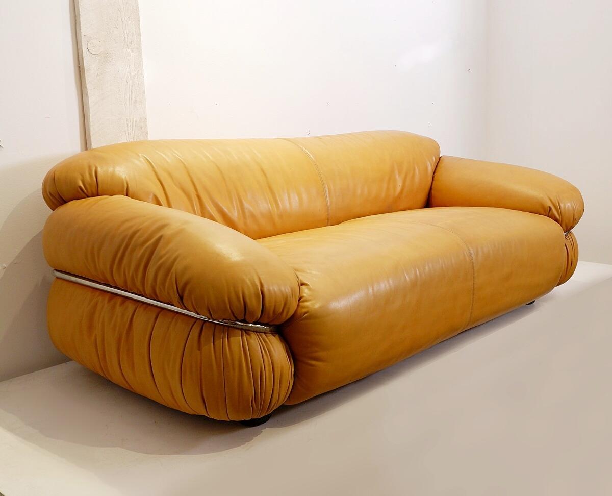 Sofá Sesann de Gianfranco Frattini, para Cassina, Italia, años 60 Moderno de mediados de siglo en venta