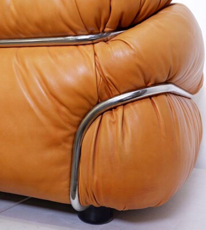 Leather Sesann sofa by Gianfranco Frattini, for Cassina, Italy, 1960's For Sale