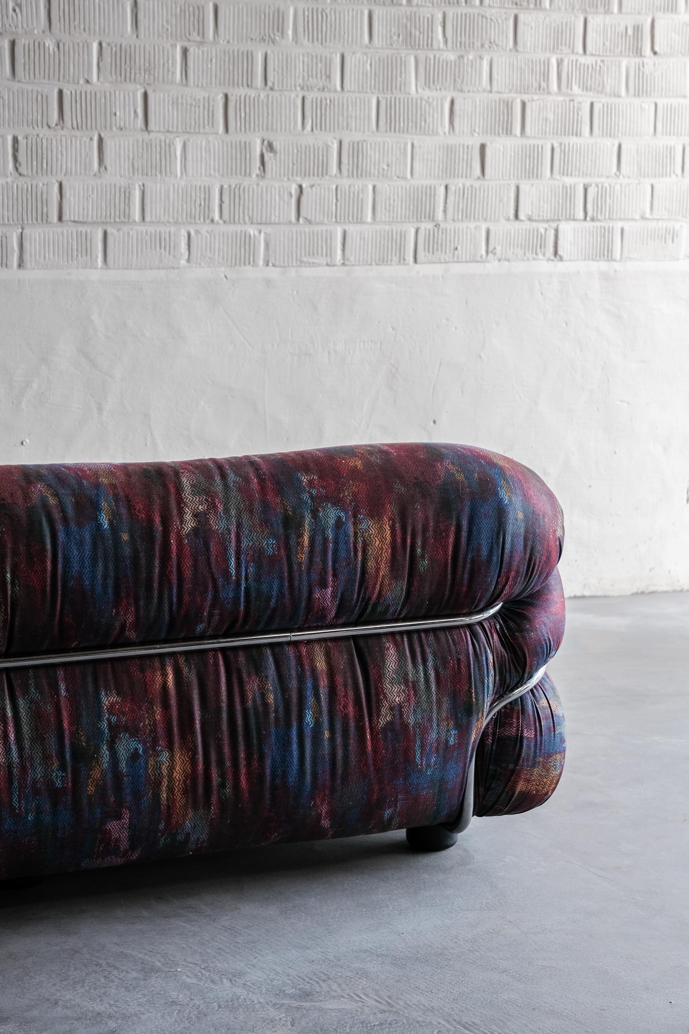 Italian Sesann Sofa by Gianfranco Frattini for Cassina with Original Upholstery