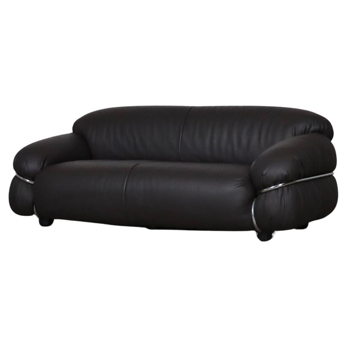 Sesann two seater sofa by Gianfranco Frattini in dark brown leather for Cassina