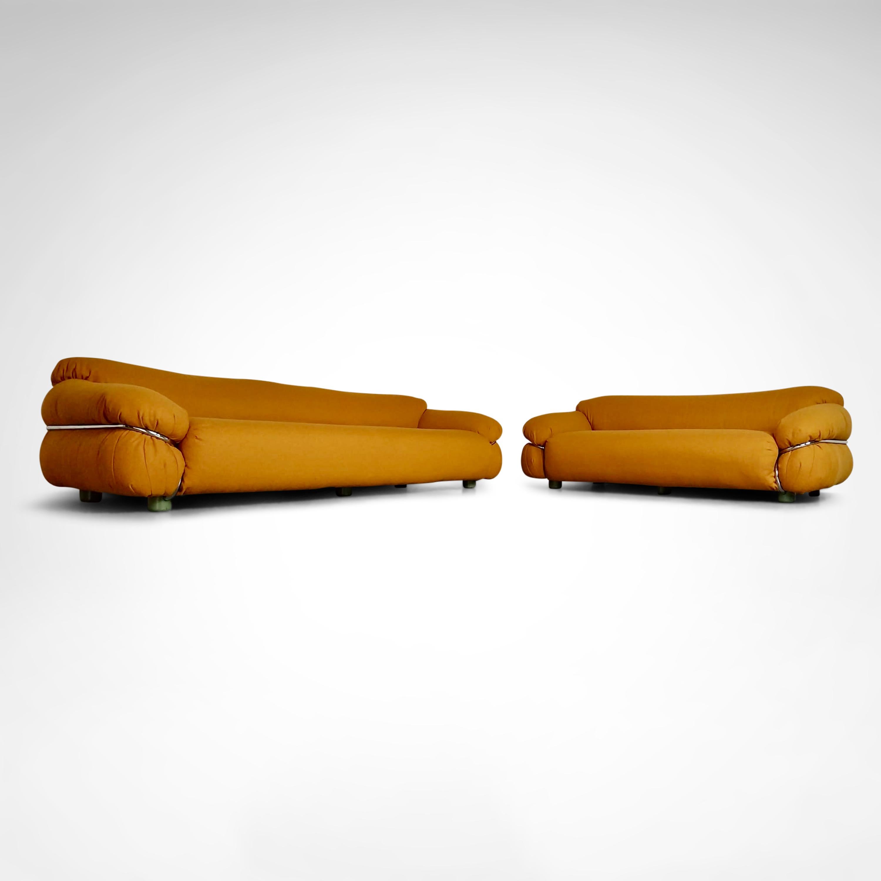 italien Canapé en bouclé jaune Sesann de Gianfranco Frattini pour Cassina 1970, ensemble de 2 en vente