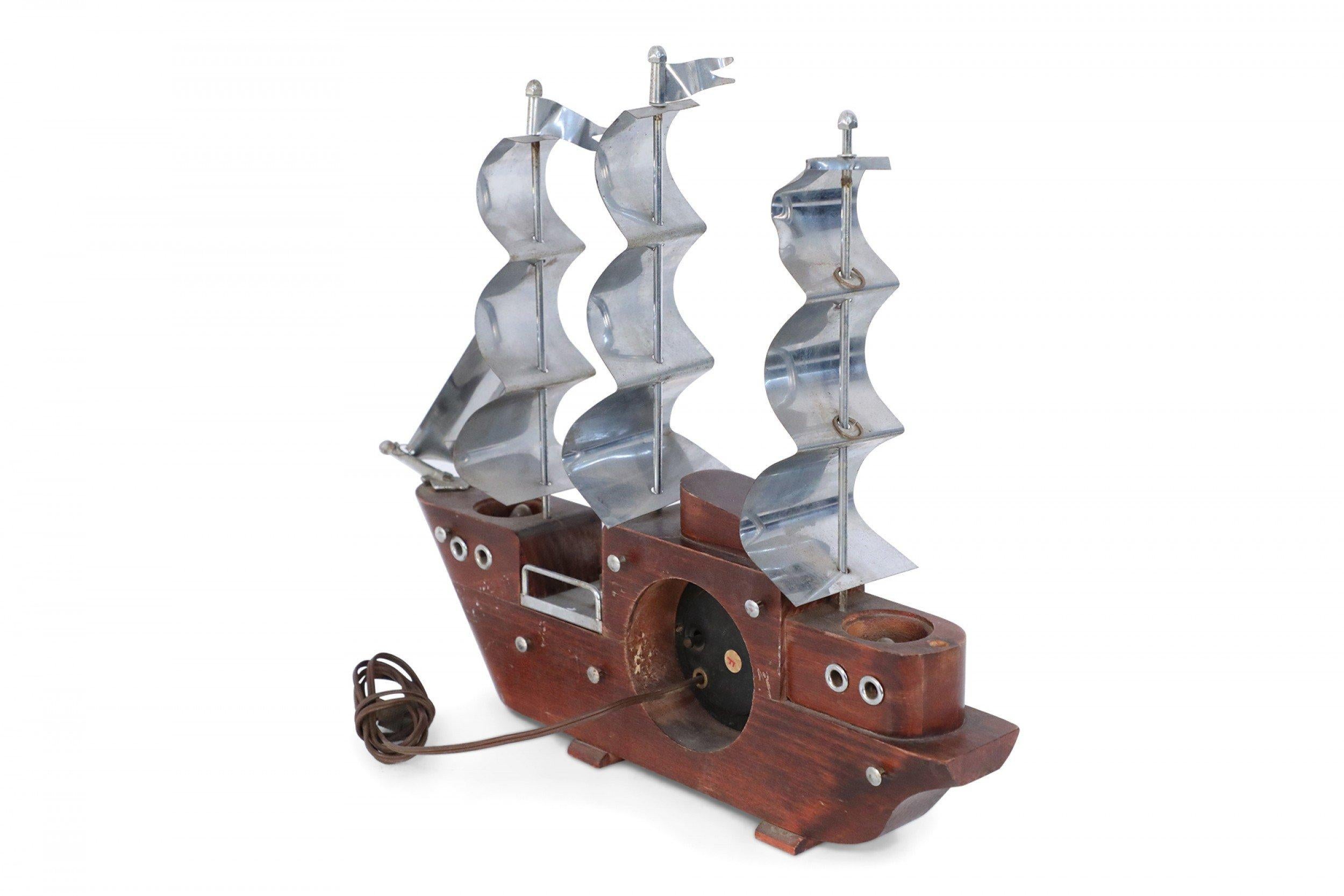 United Mid-Century Clipper Ship Electrified Tischuhr, Sitzungen, Vereinigte Mid-Century im Angebot 2