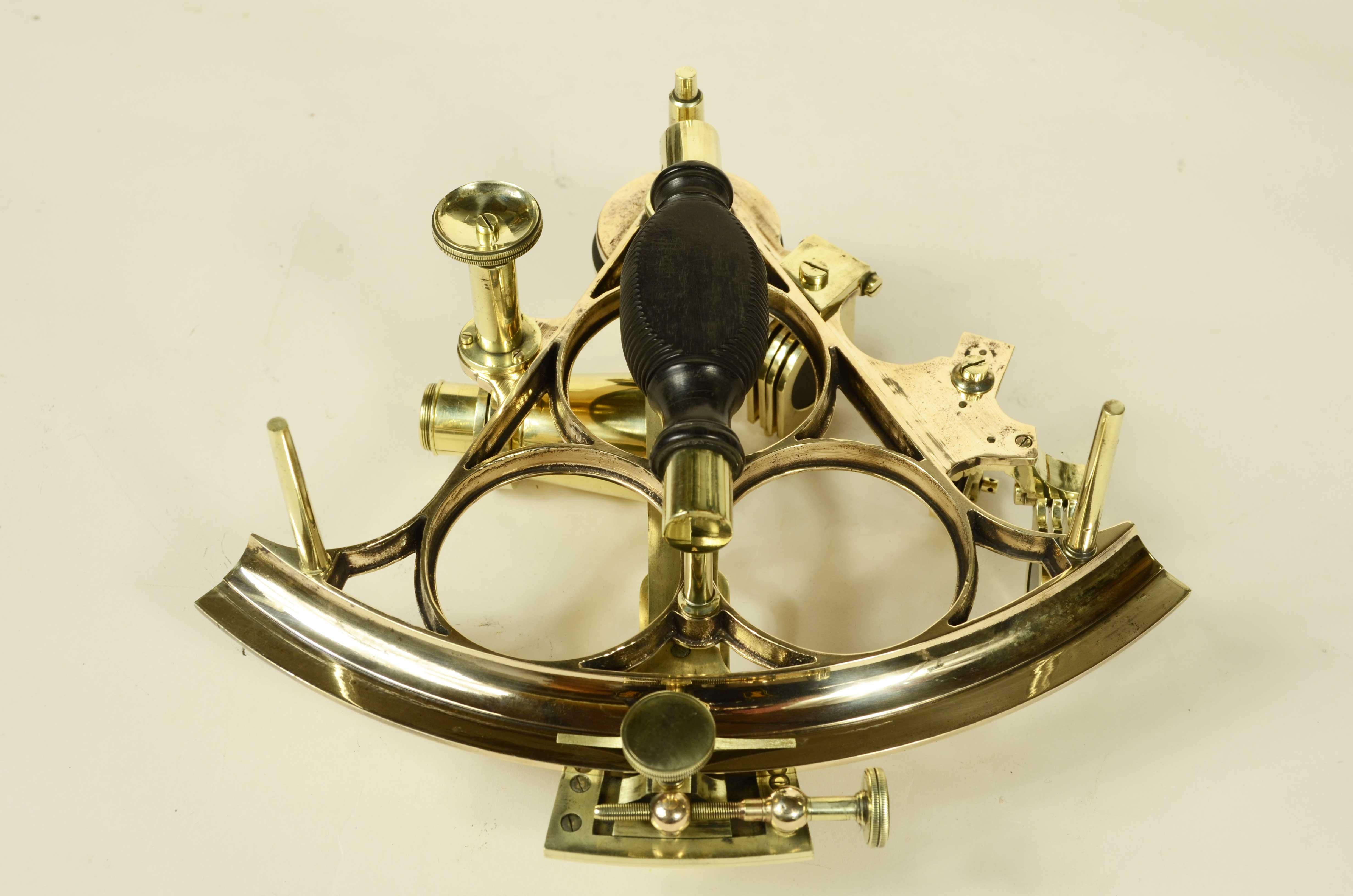 Sestante in ottone firmato B. Cooke & Son Hull della seconda metà del XIX secolo in vendita 6
