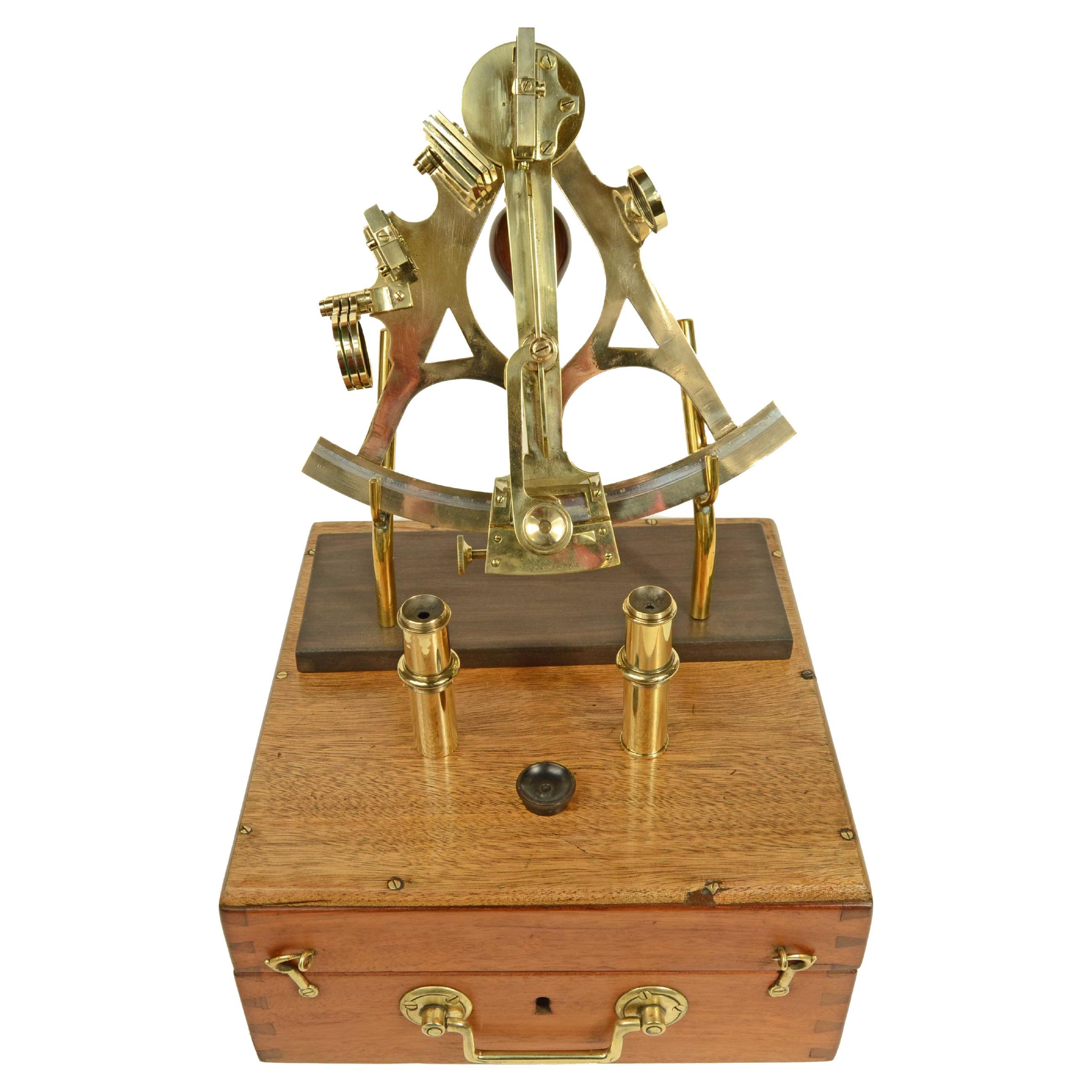 Sextante de latón firmado Eigens Fabrikat 1126 Alemania segunda mitad del siglo XIX en venta