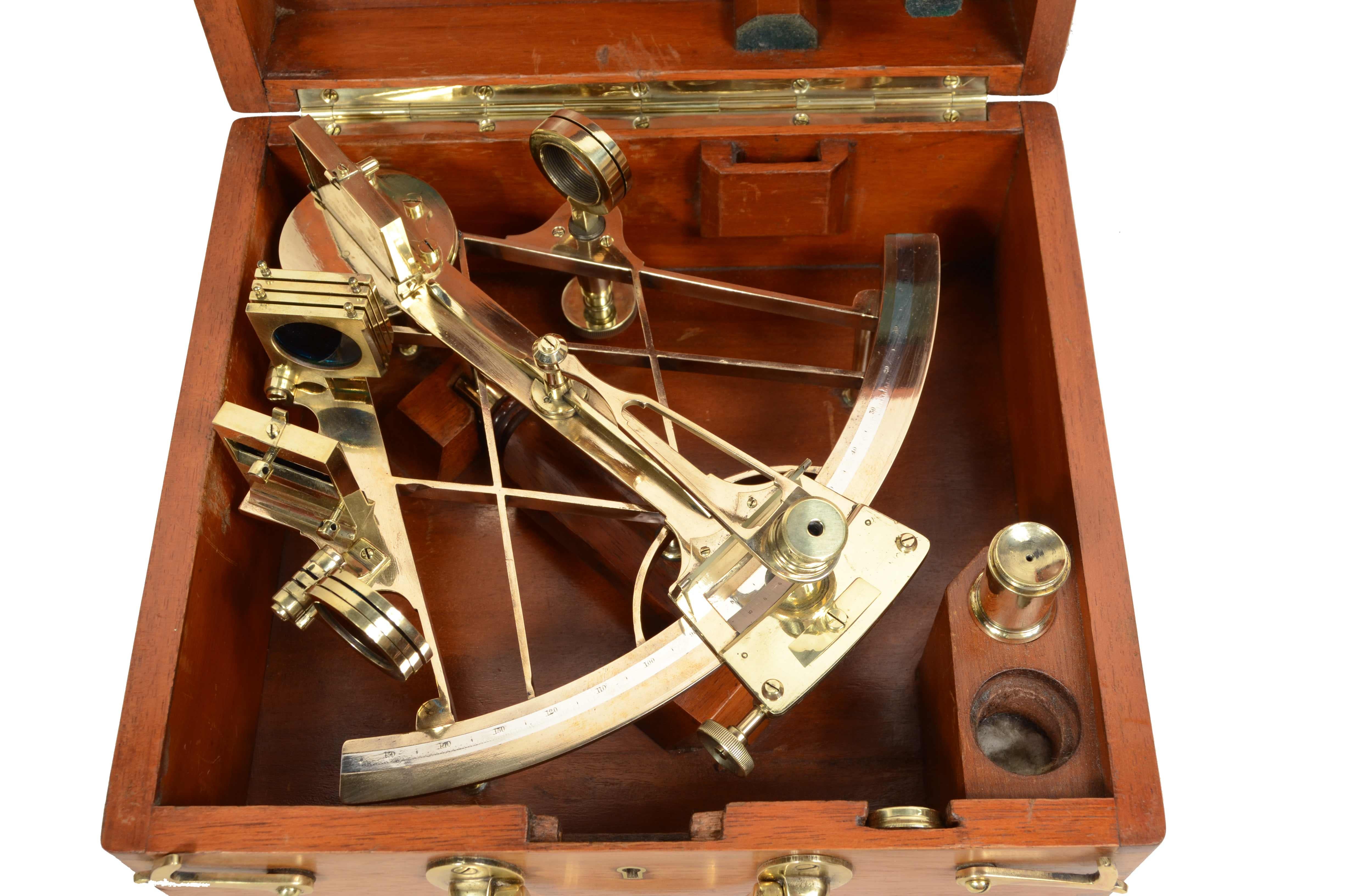 Late 19th Century Brass sextant signed Heath & C. Crayford London from the second half of the 19th century