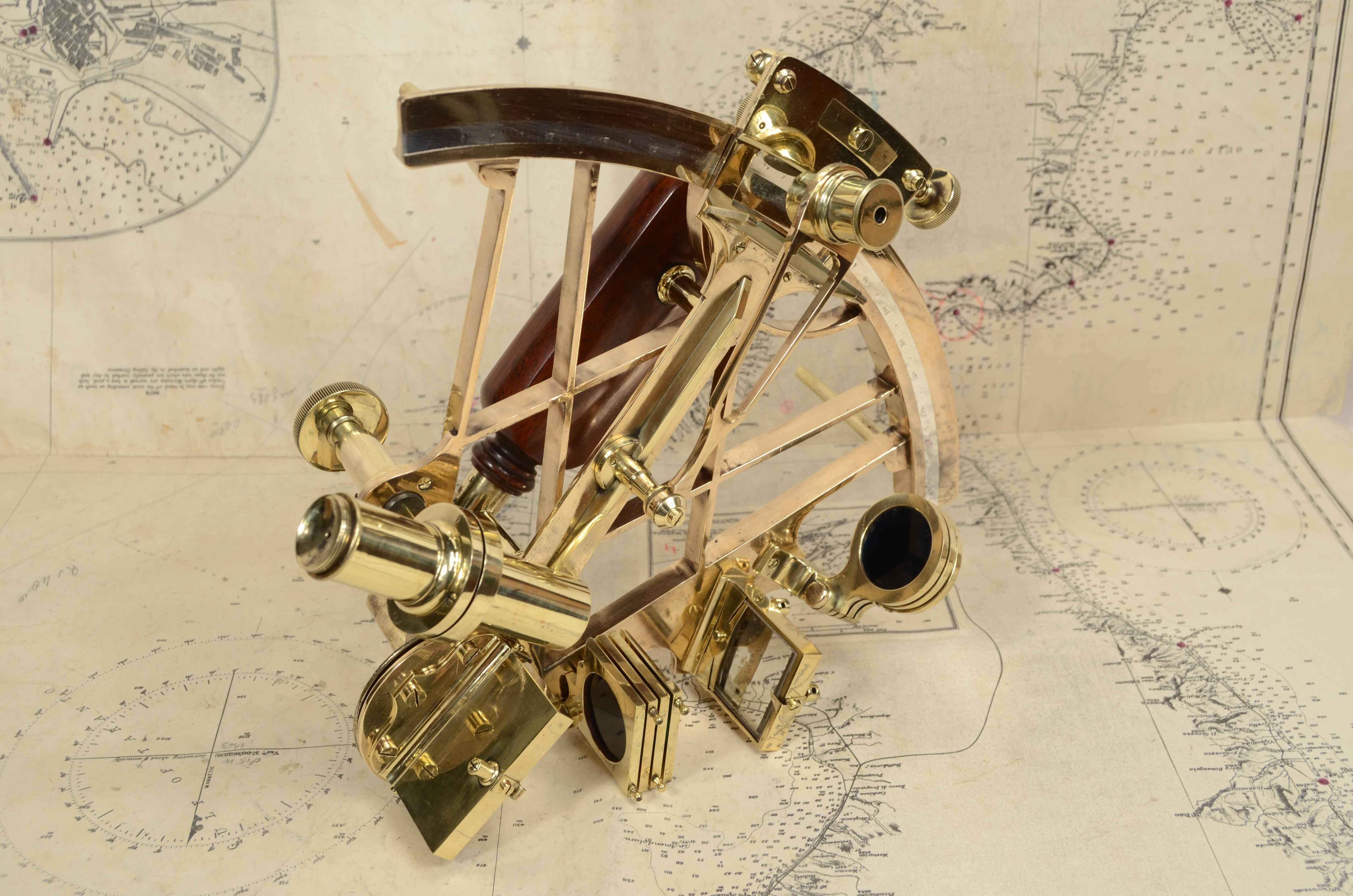 Brass sextant signed Heath & C. Crayford London from the second half of the 19th century 3