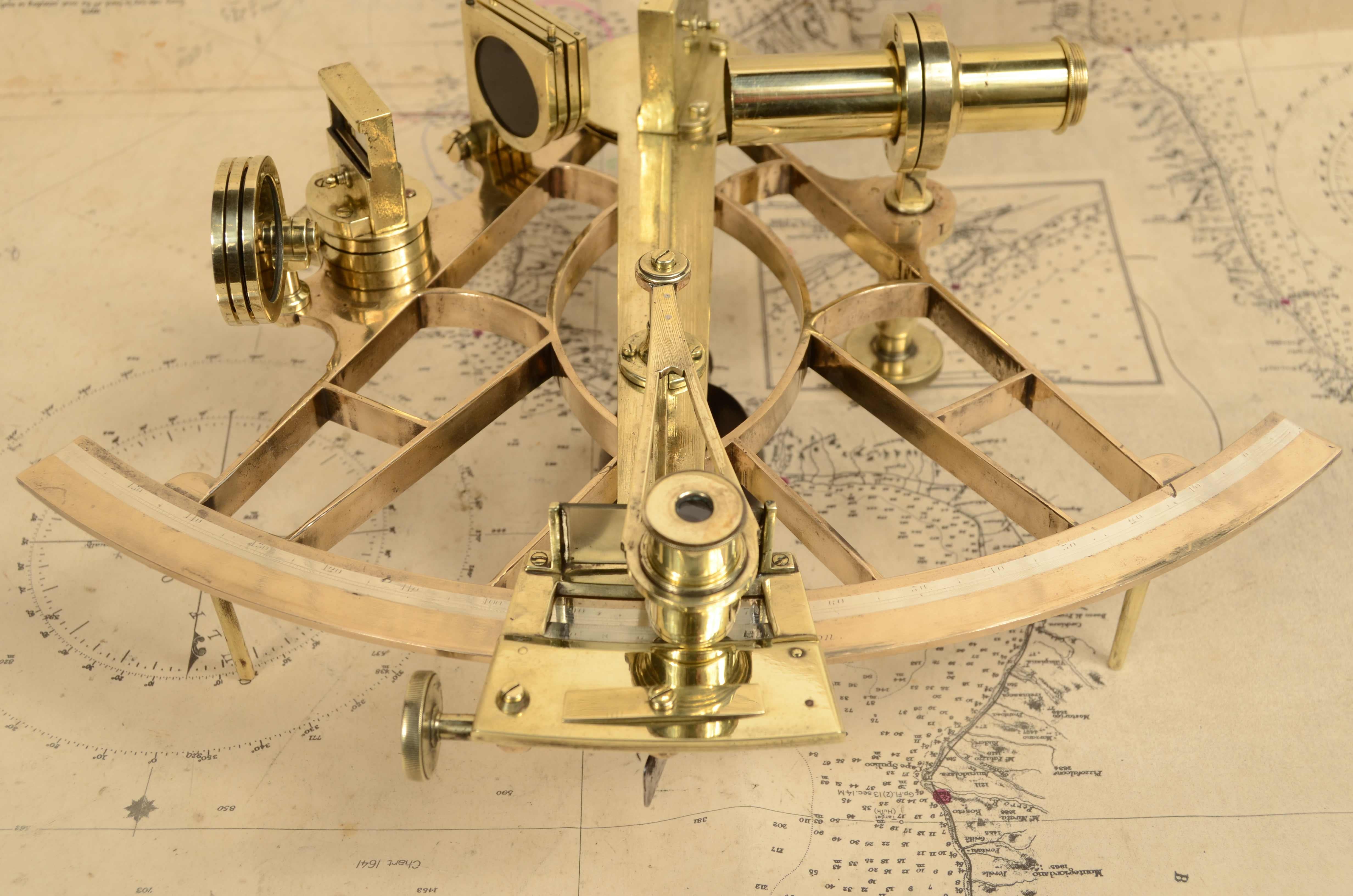 Brass sextant signed Imray & Son 89 & 102 Minories London mid-19th century For Sale 5